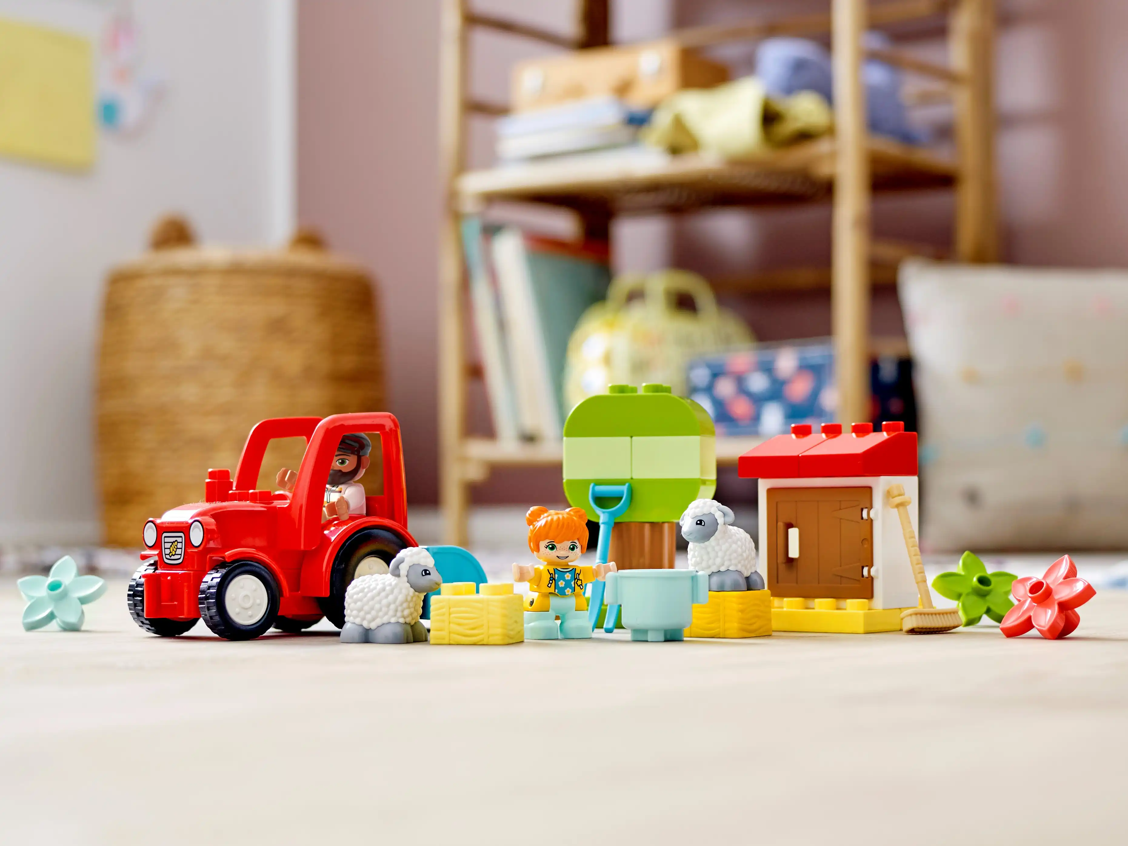 Zdjecie zestawu LEGO 10950 Duplo Traktor i zwierzęta gospodarskie 3