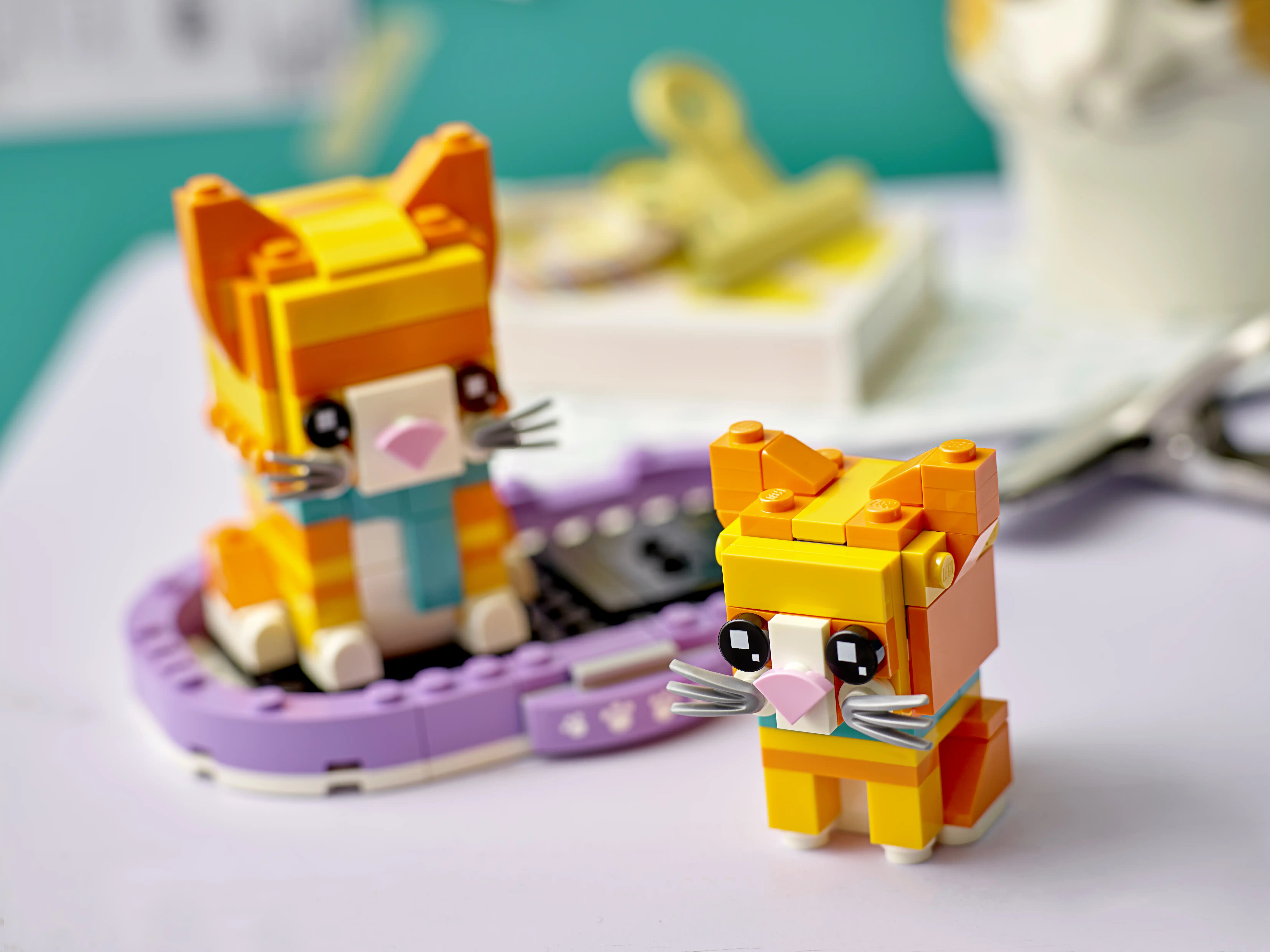 Zdjecie zestawu LEGO 40480 BrickHeadz Pręgowany rudy kot 4