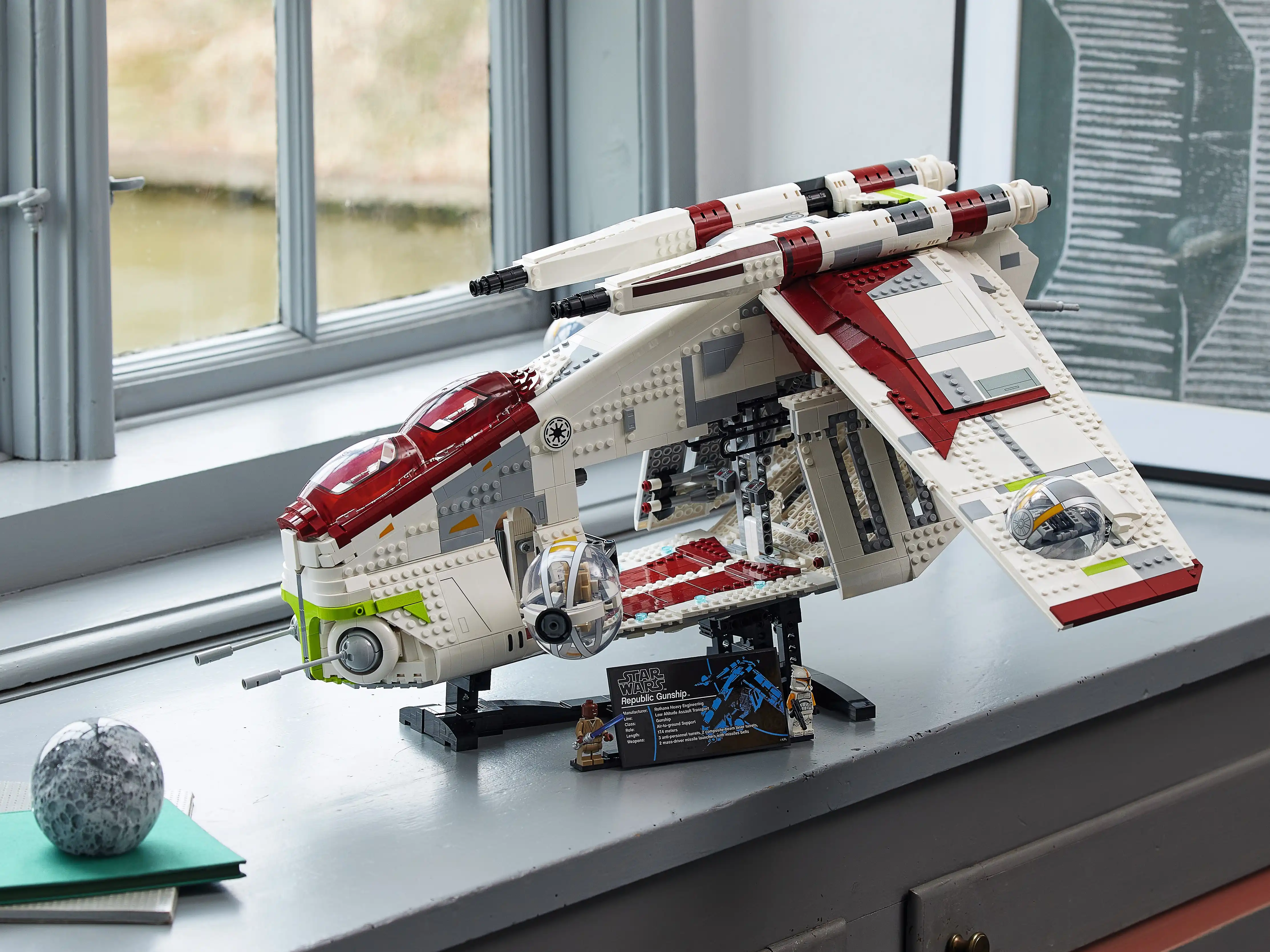 Zdjecie zestawu LEGO 75309 Star Wars Kanonierka Republiki™ 2