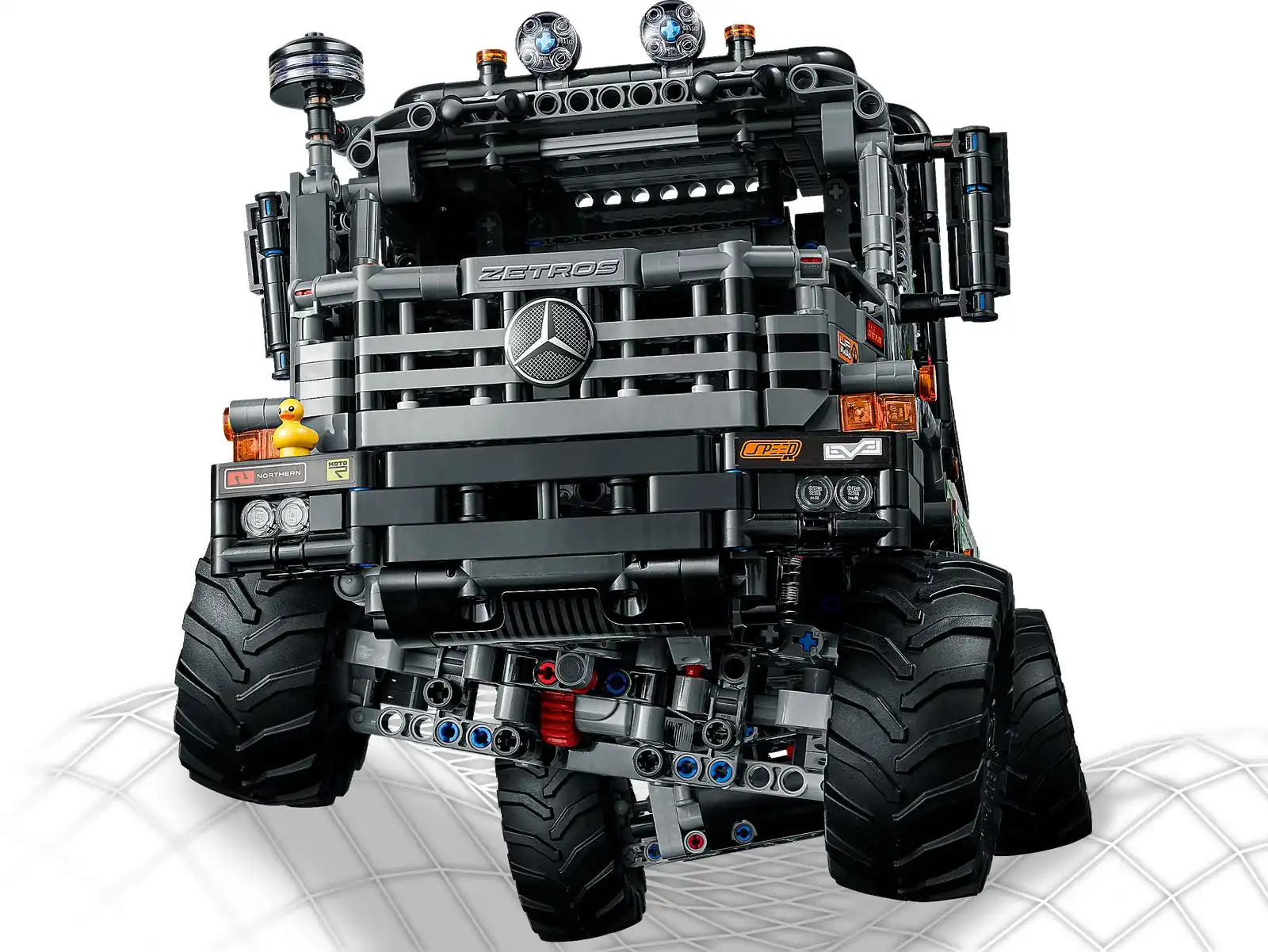 Zdjecie zestawu LEGO 42129 Technic Ciężarówka Mercedes-Benz Zetros z napędem na 4 koła 2