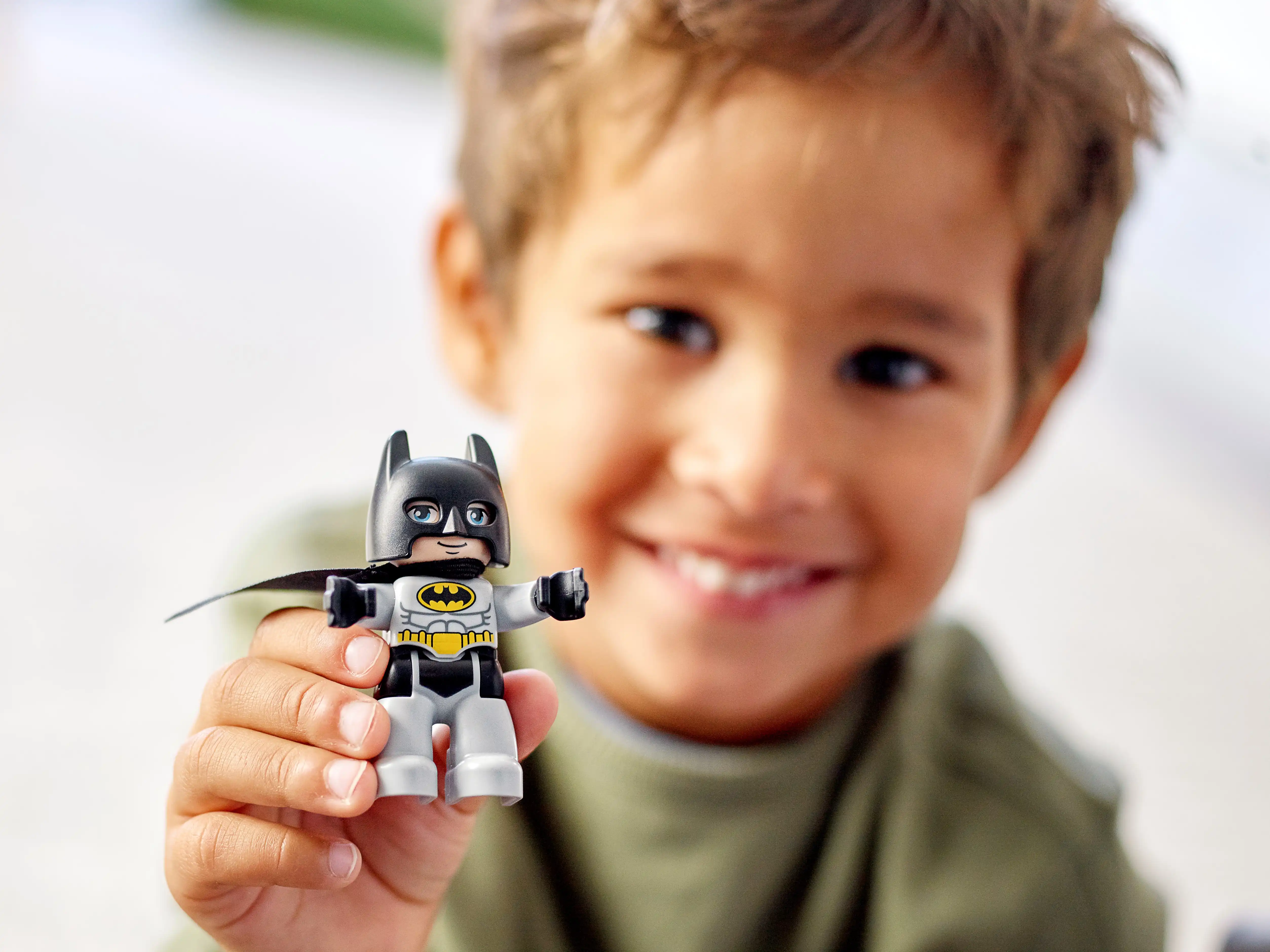 Zdjecie zestawu LEGO 10919 Batman Jaskinia Batmana 1