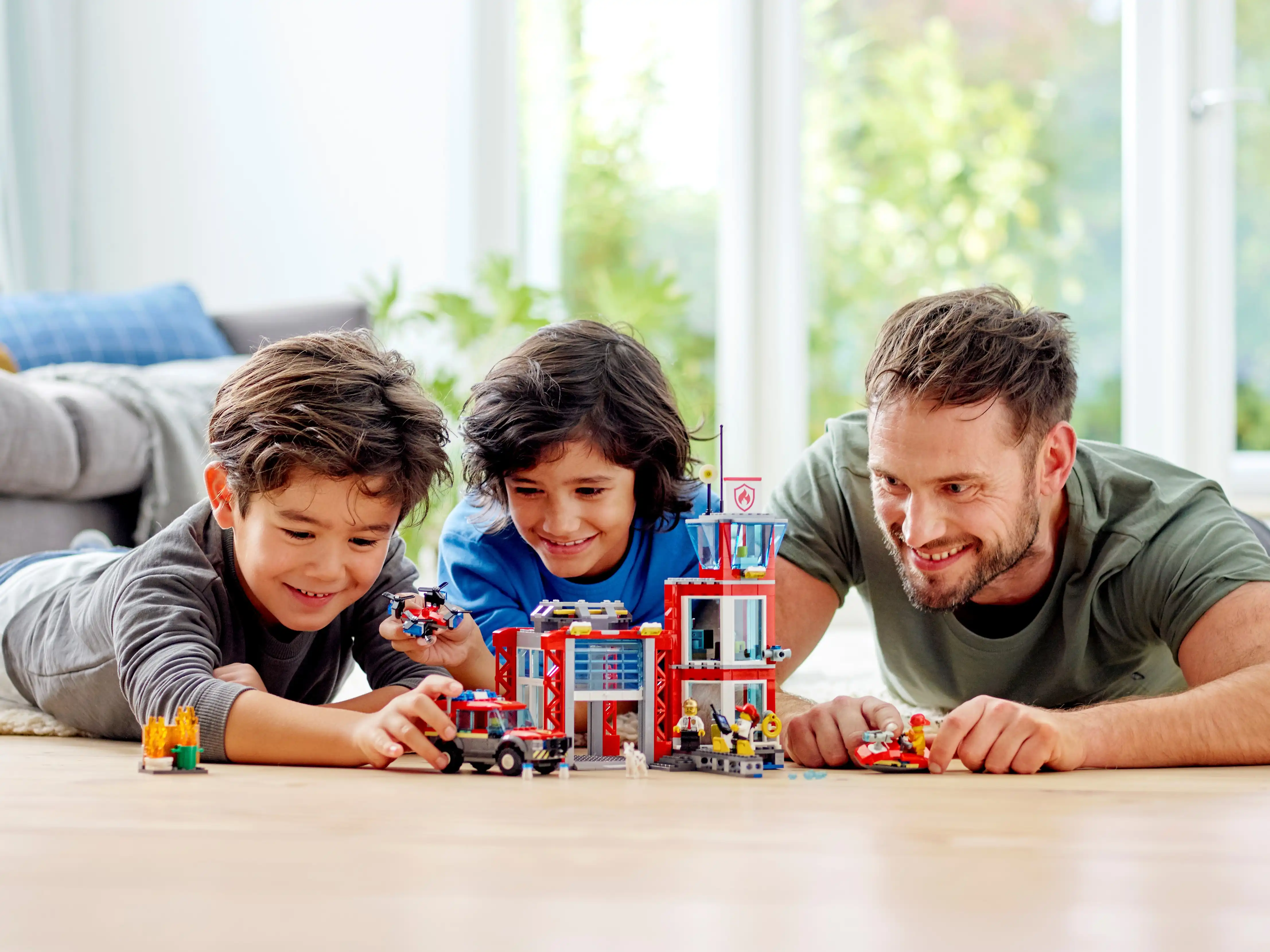 Zdjecie zestawu LEGO 60215 City Remiza strażacka 4