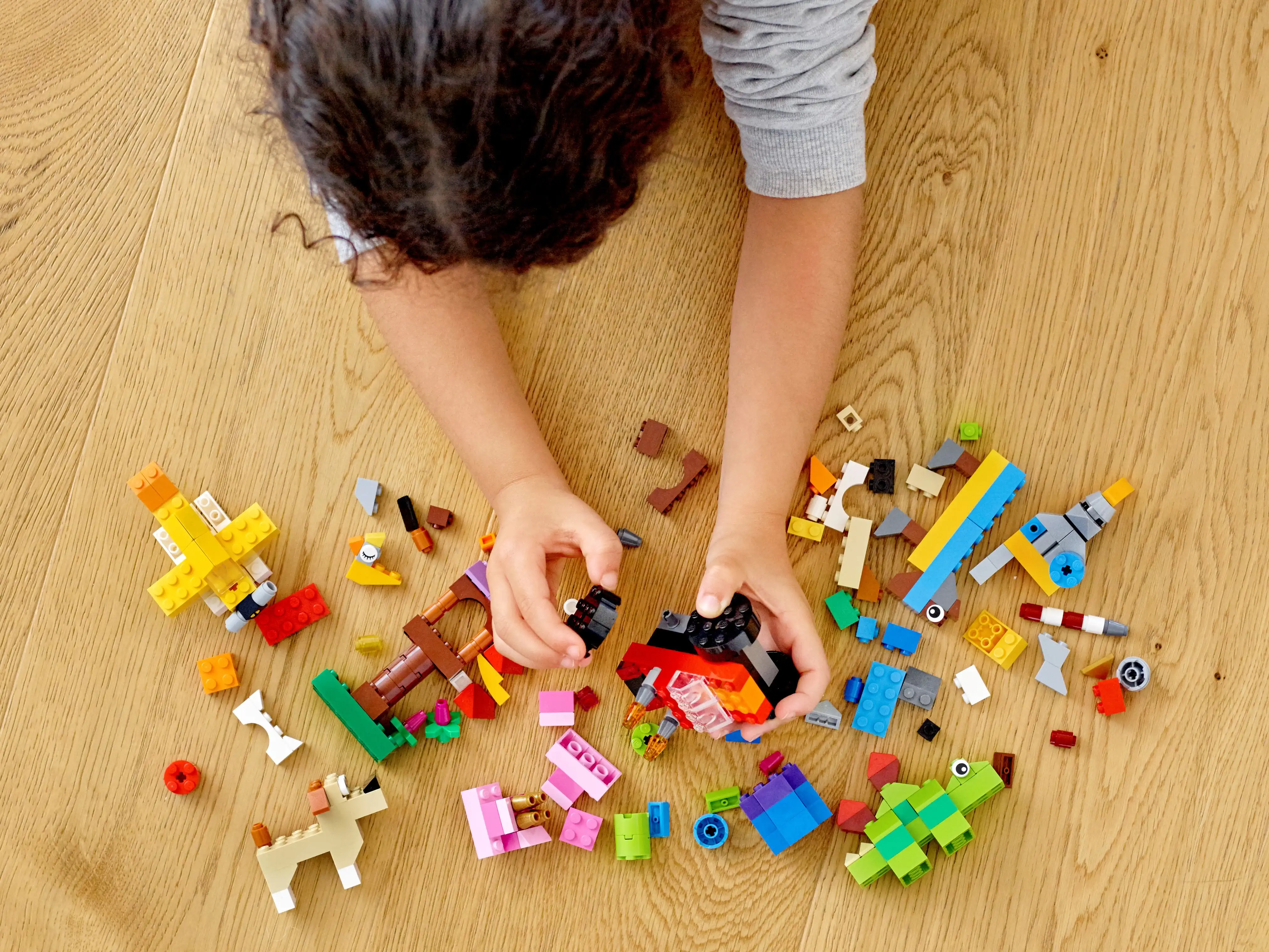 Zdjecie zestawu LEGO 11002 Classic Podstawowe klocki 4