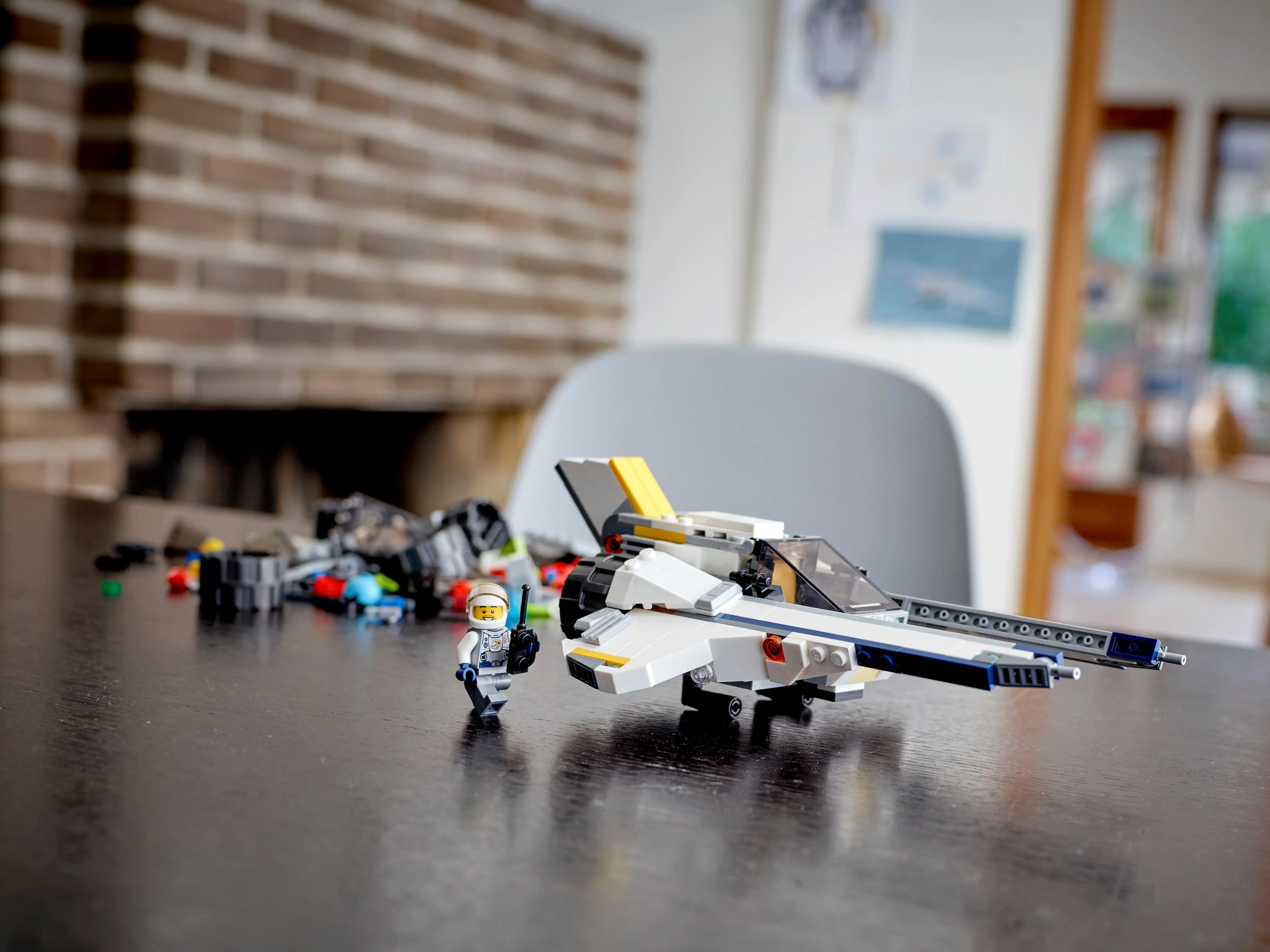 Zdjecie zestawu LEGO 31107 Creator 3 w 1 Łazik kosmiczny 4