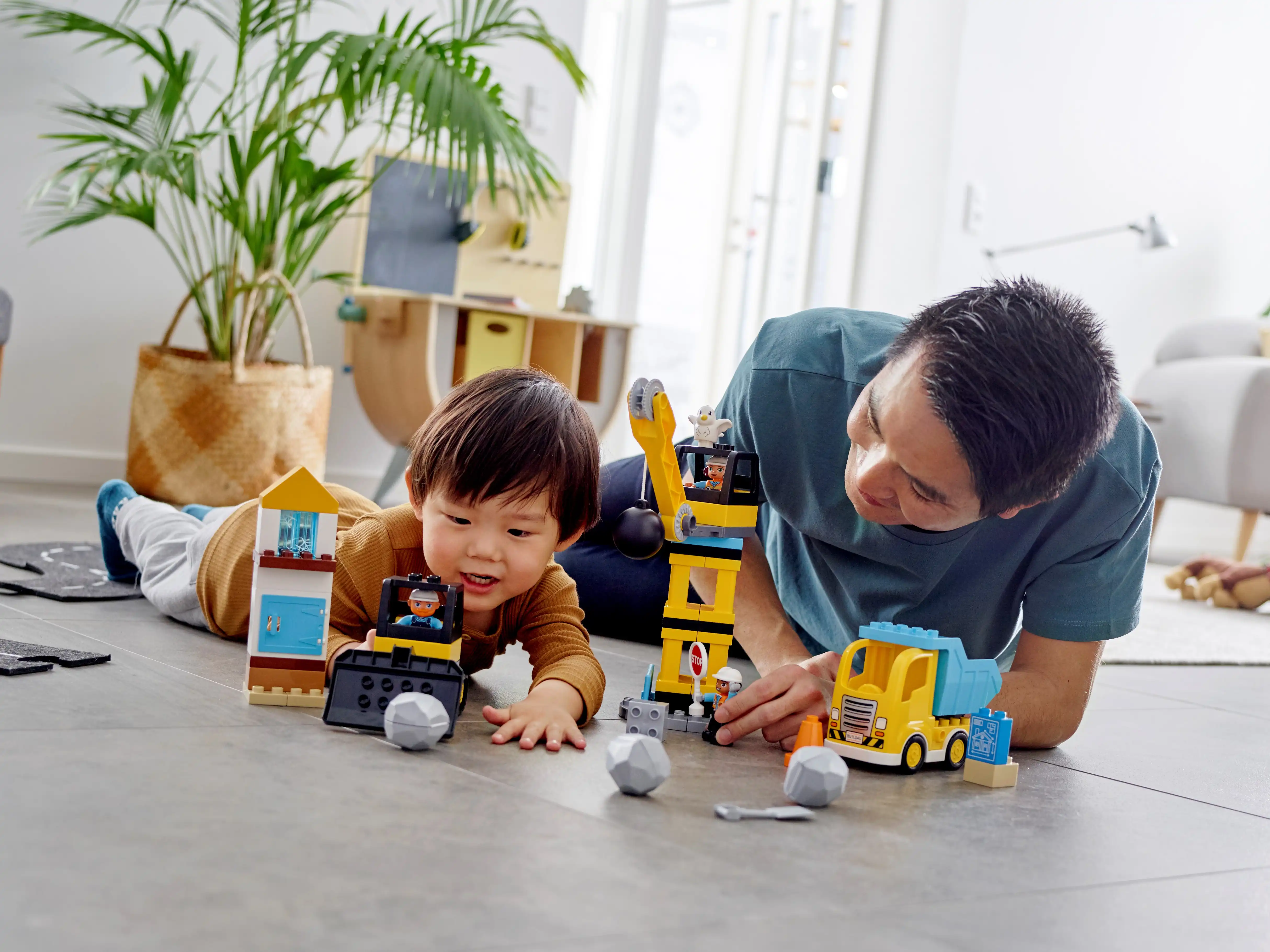 Zdjecie zestawu LEGO 10932 Duplo Rozbiórka kulą wyburzeniową 4