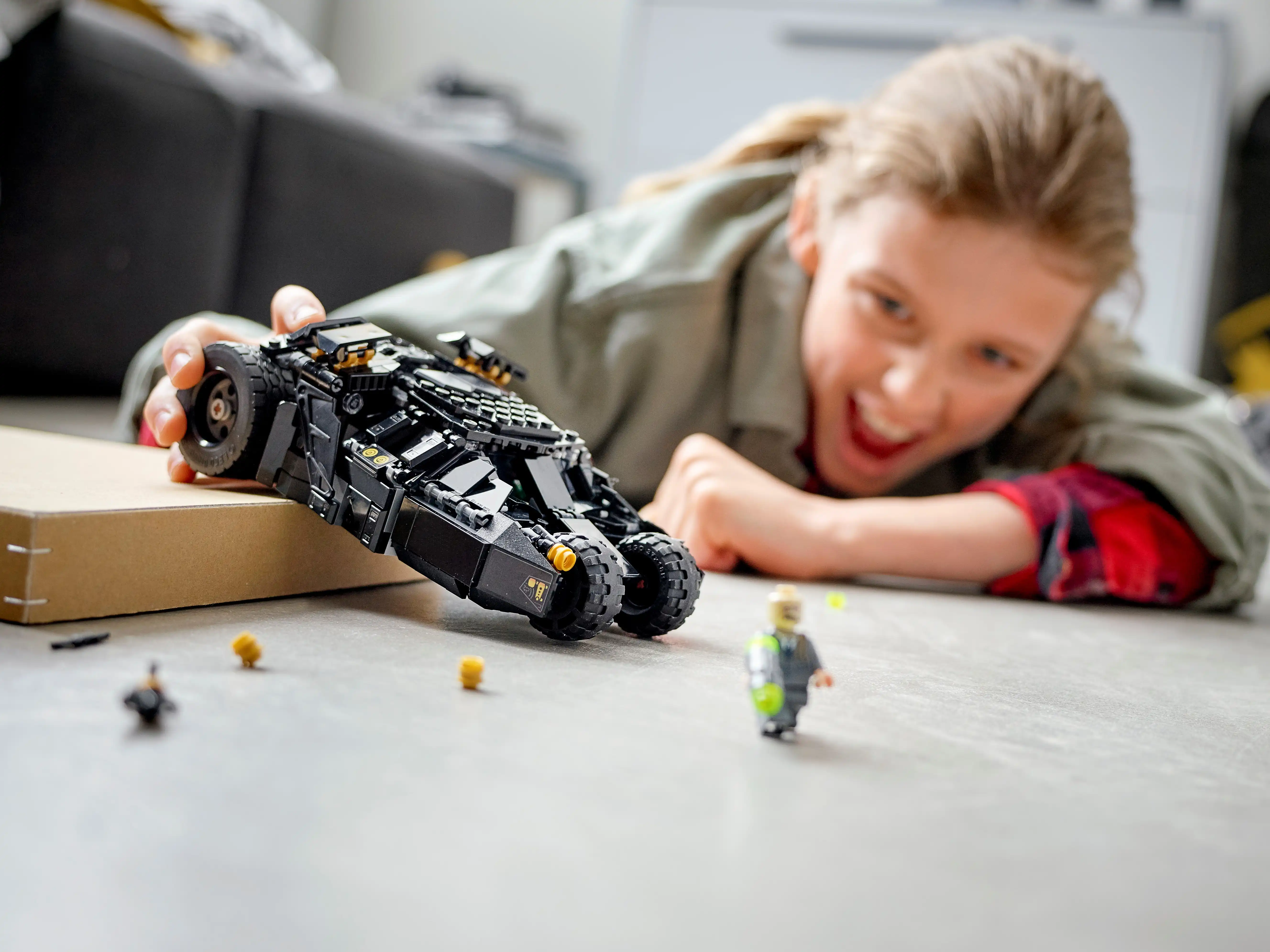 Zdjecie zestawu LEGO 76239 DC Super Heroes LEGO® DC Batman™ Tumbler: starcie ze Strachem na Wróble™ 2