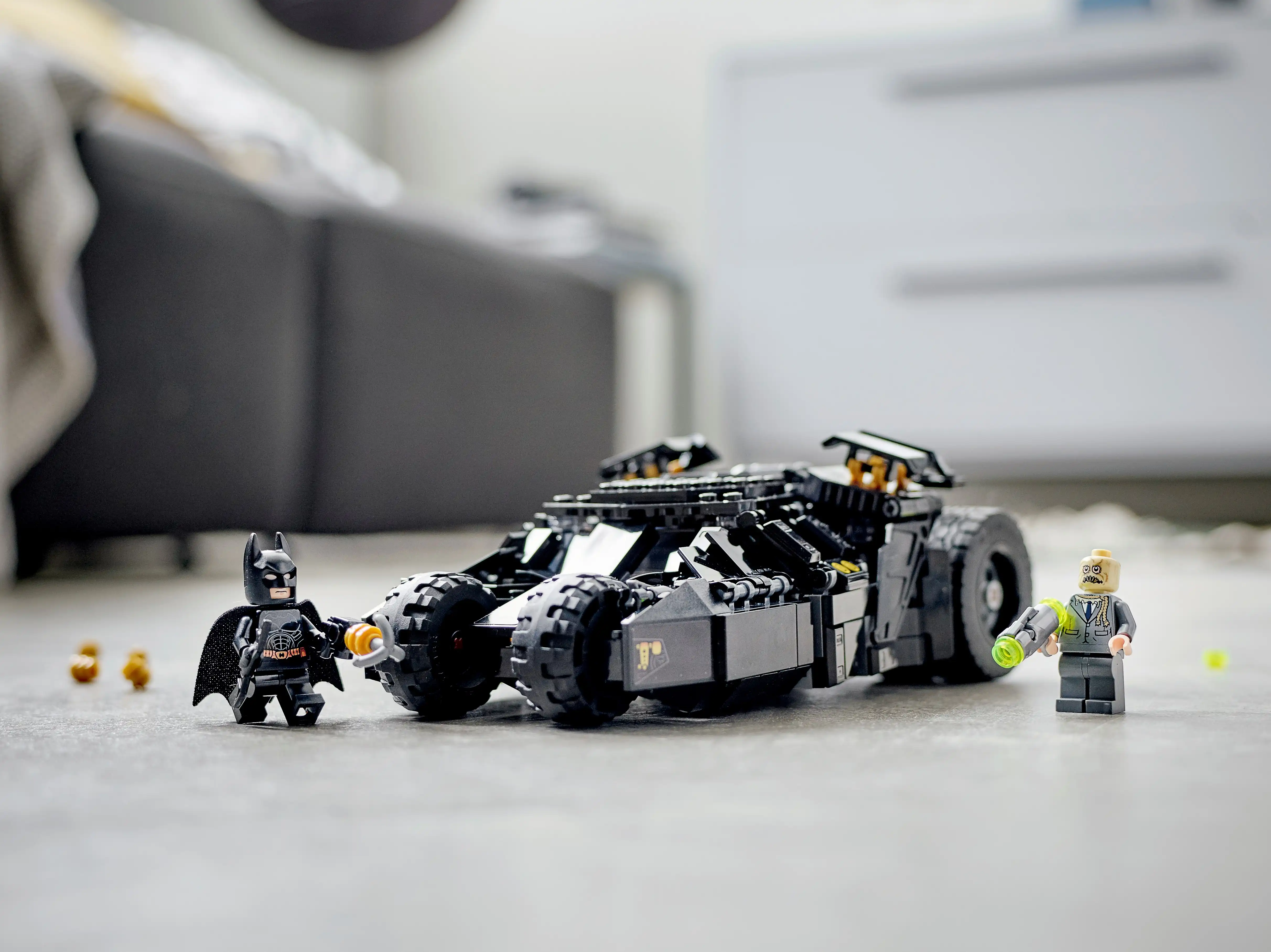 Zdjecie zestawu LEGO 76239 DC Super Heroes LEGO® DC Batman™ Tumbler: starcie ze Strachem na Wróble™ 3