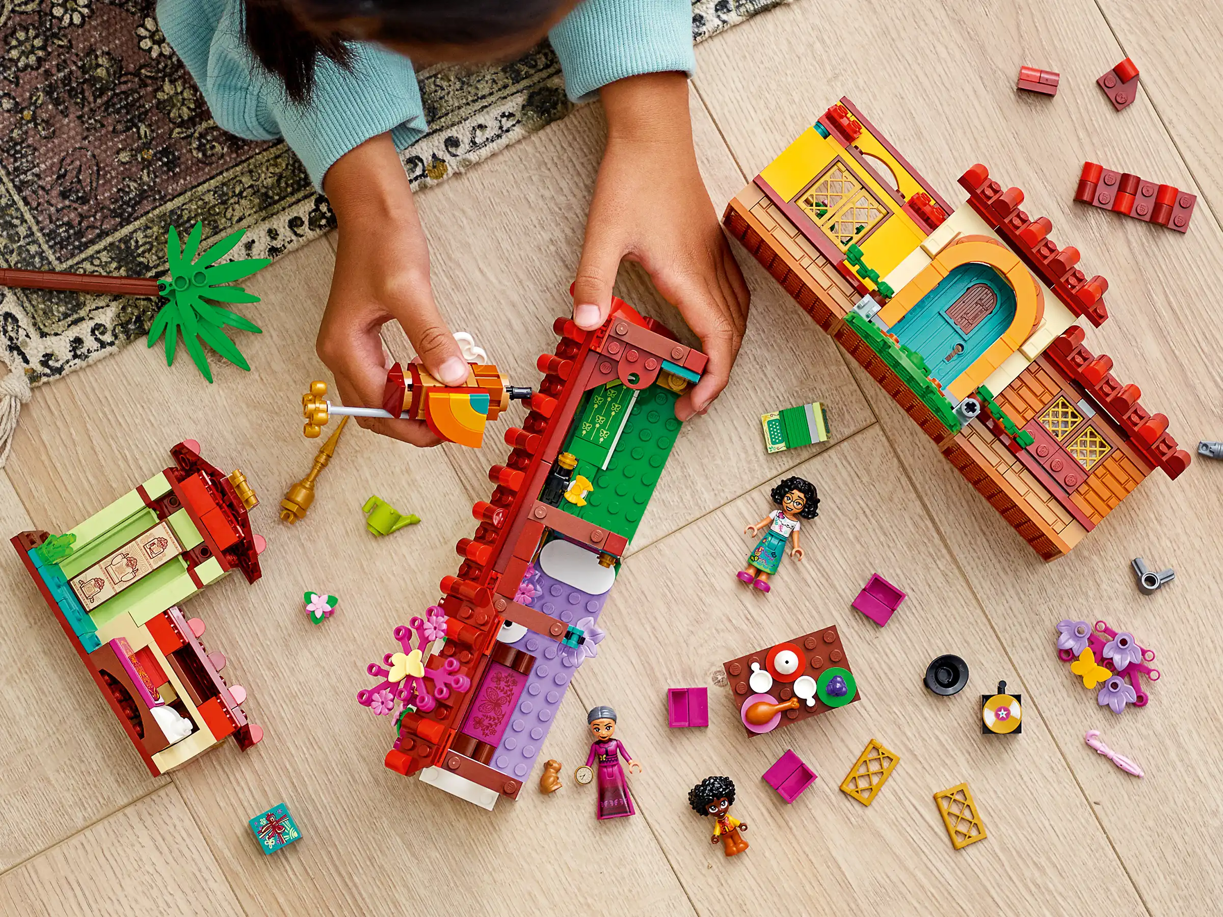 Zdjecie zestawu LEGO 43202 Disney Dom Madrigalów 2