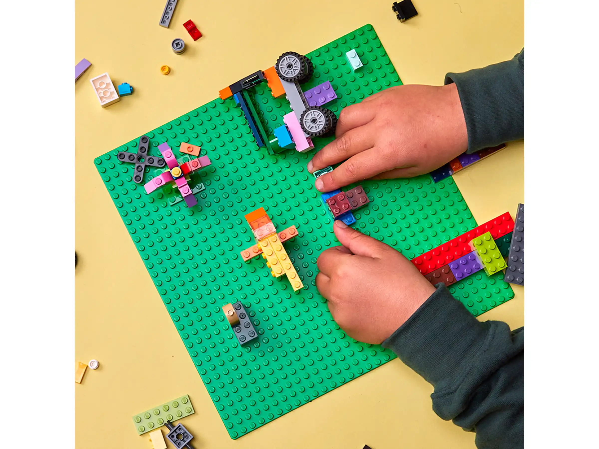 Zdjecie zestawu LEGO 11023 Classic Zielona płytka konstrukcyjna 4