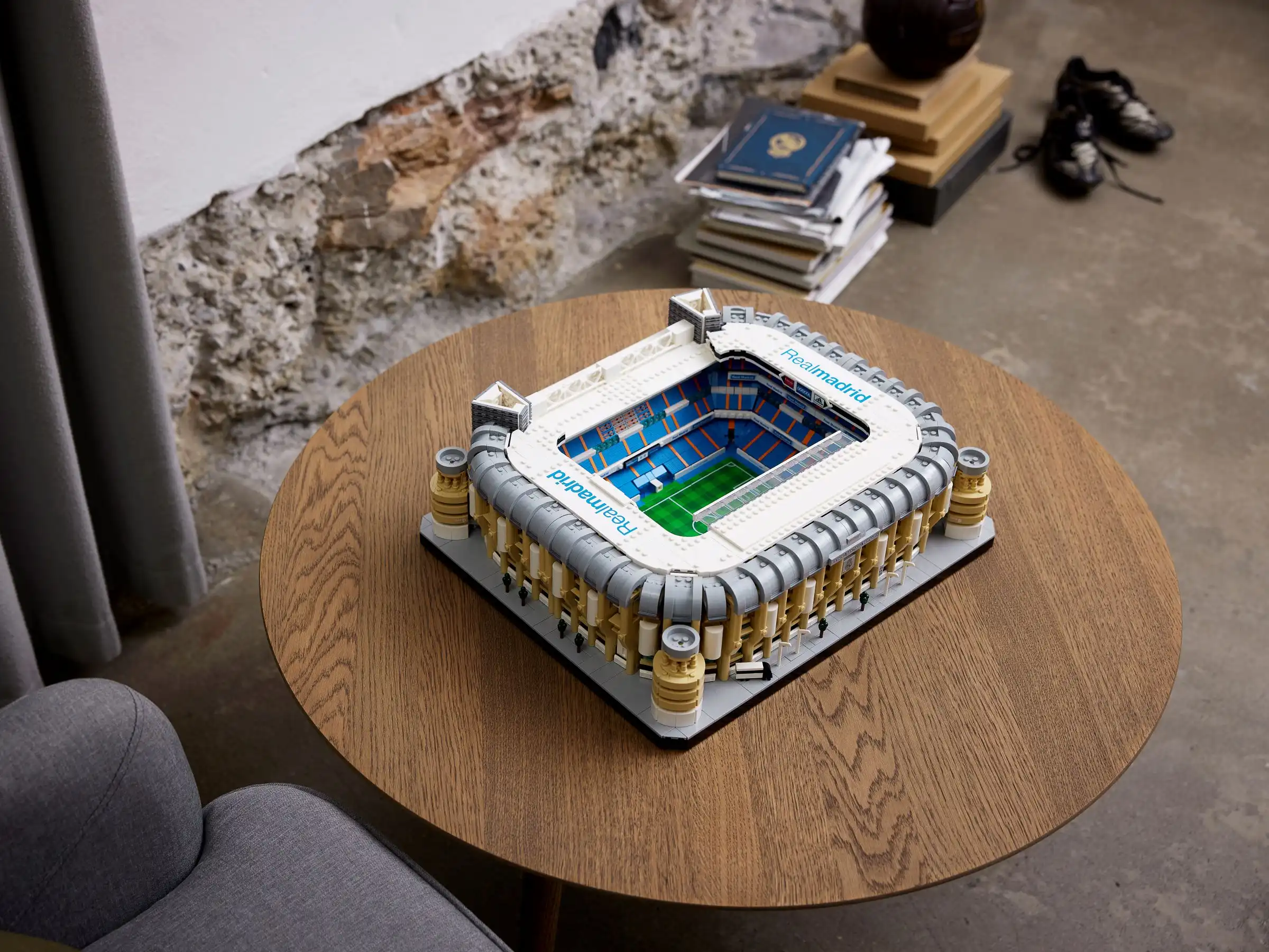 Zdjecie zestawu LEGO 10299 Creator Expert Stadion Realu Madryt - Santiago Bernabéu 1