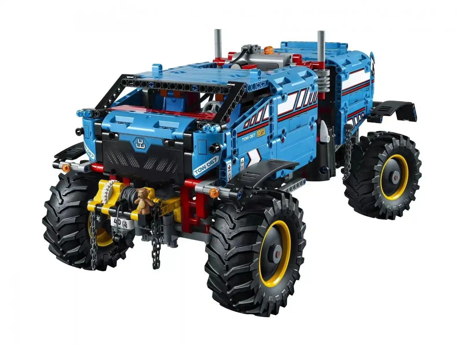 Zdjecie zestawu LEGO 42070 Technic Terenowy holownik 6x6 1