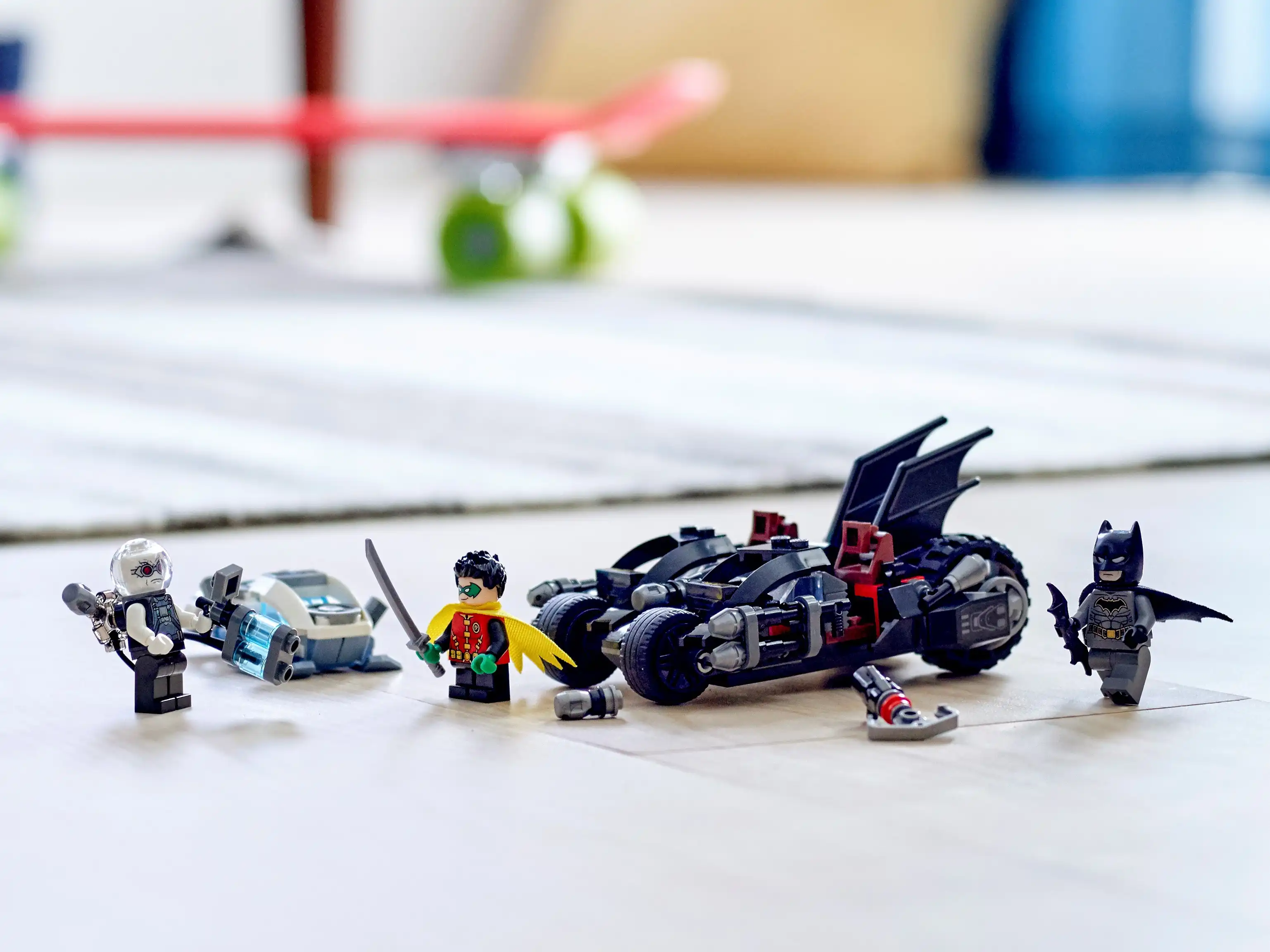 Zdjecie zestawu LEGO 76118 DC Comics Super Heroes Walka z Mr. Freeze'em™ 1