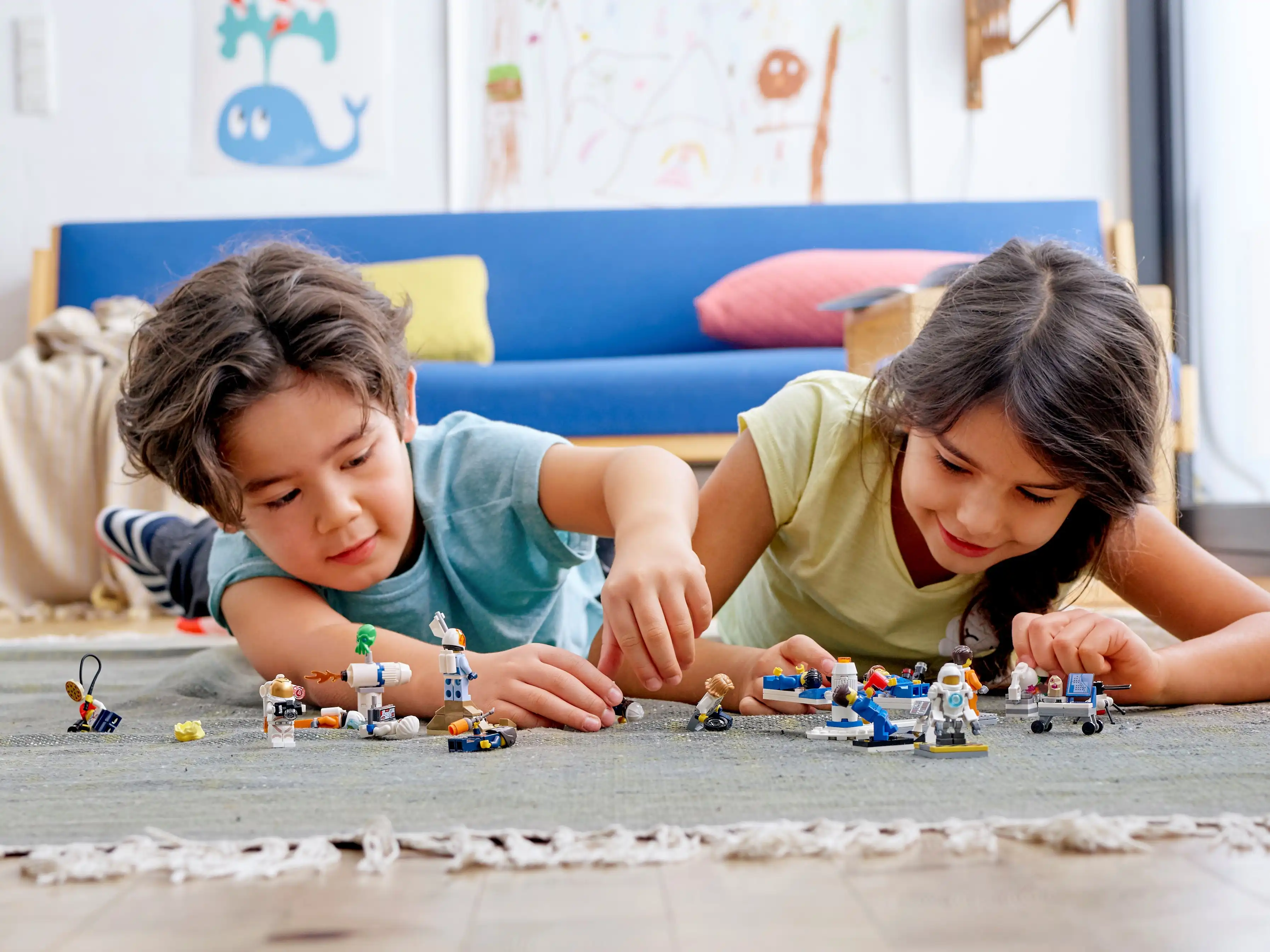 Zdjecie zestawu LEGO 60230 City Badania kosmiczne - zestaw minifigurek 2
