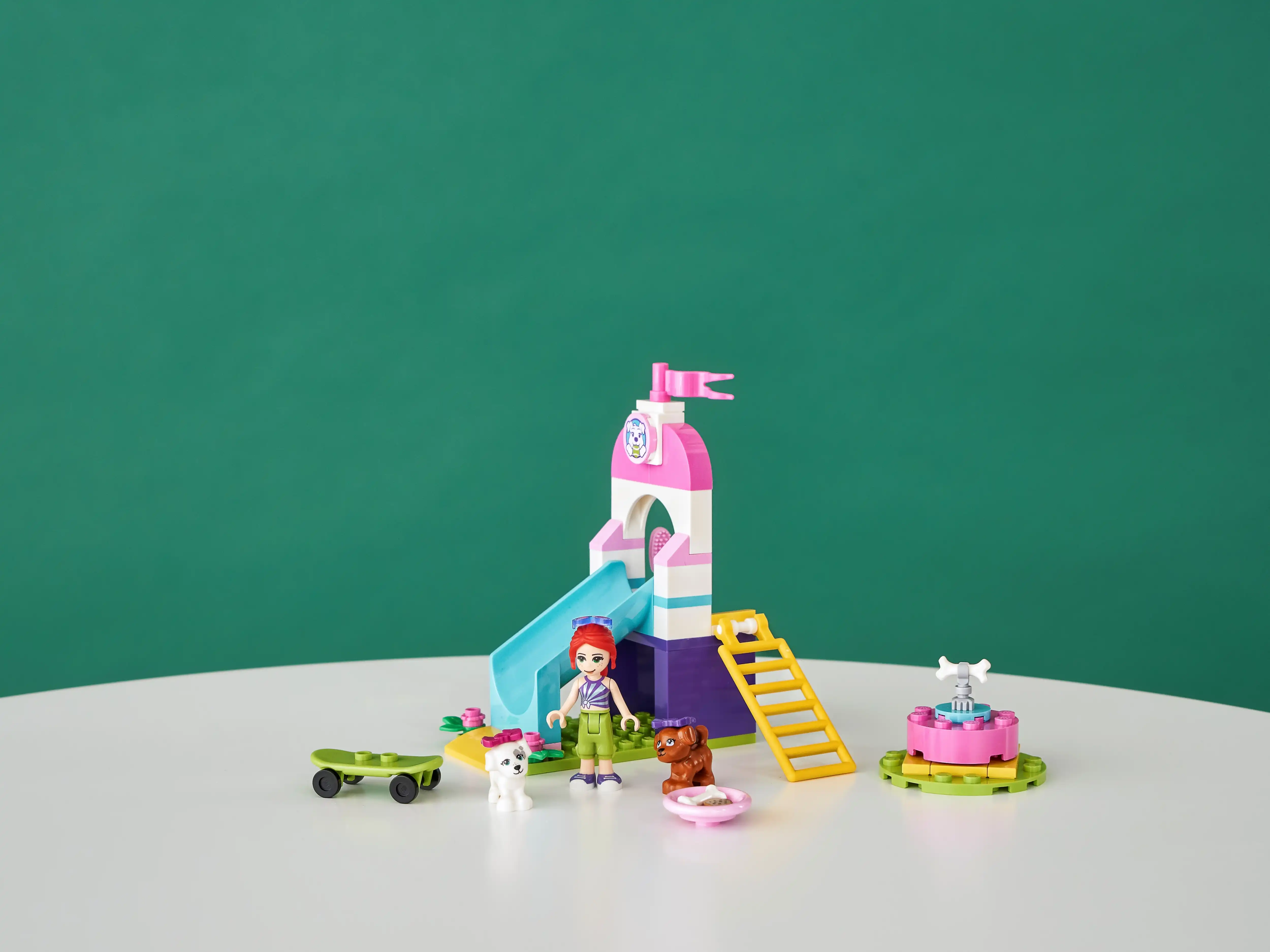 Zdjecie zestawu LEGO 41396 Friends Plac zabaw dla piesków 1