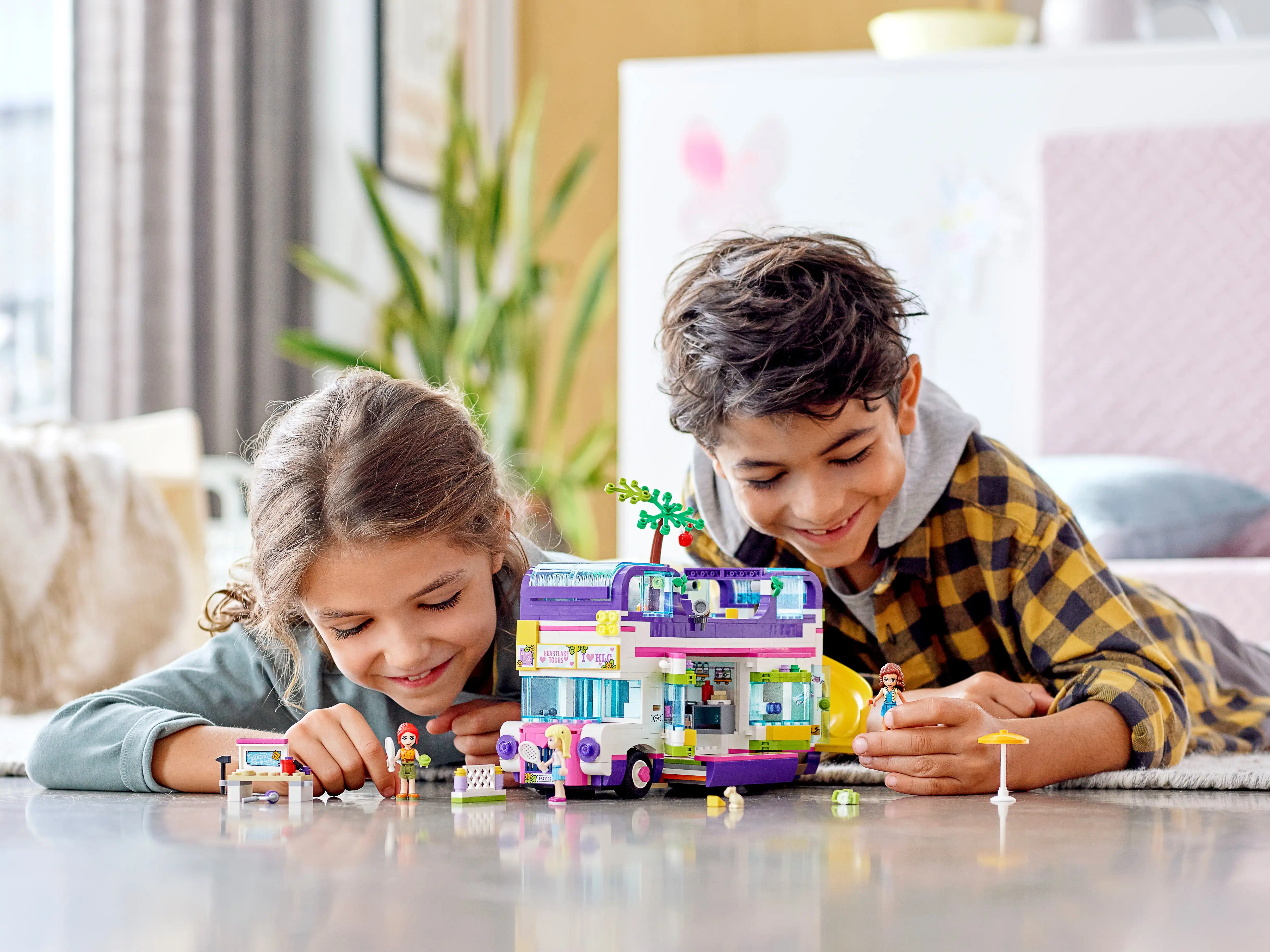 Zdjecie zestawu LEGO 41395 Friends Autobus przyjaźni 1