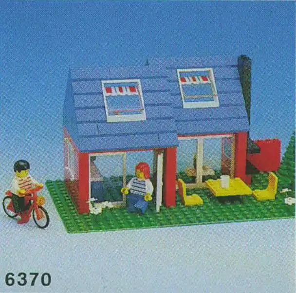 Zdjecie zestawu LEGO 6370 Town Weekend Home 1