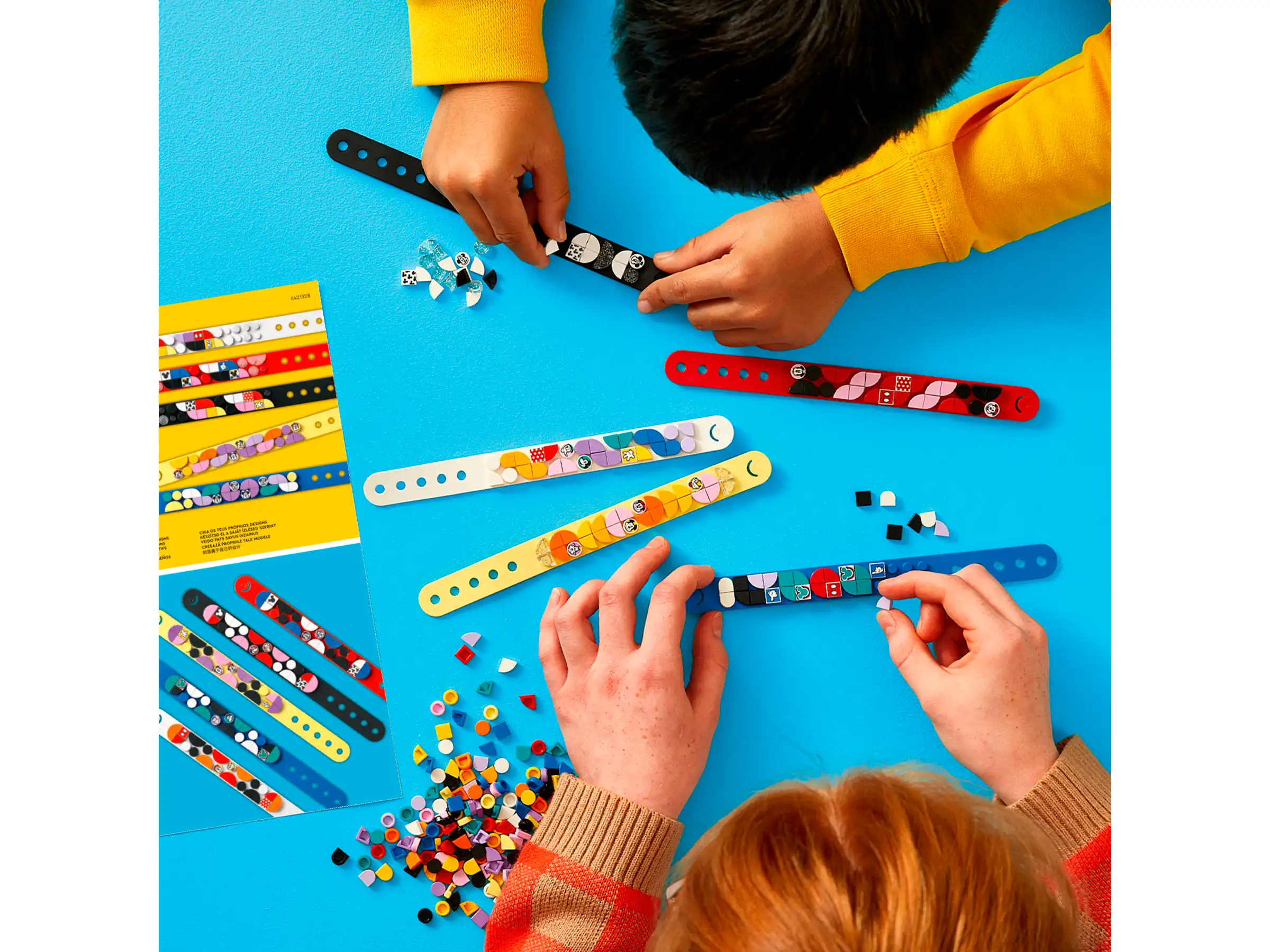 Zdjecie zestawu LEGO 41947 DOTS Miki i przyjaciele - megazestaw bransoletek 3