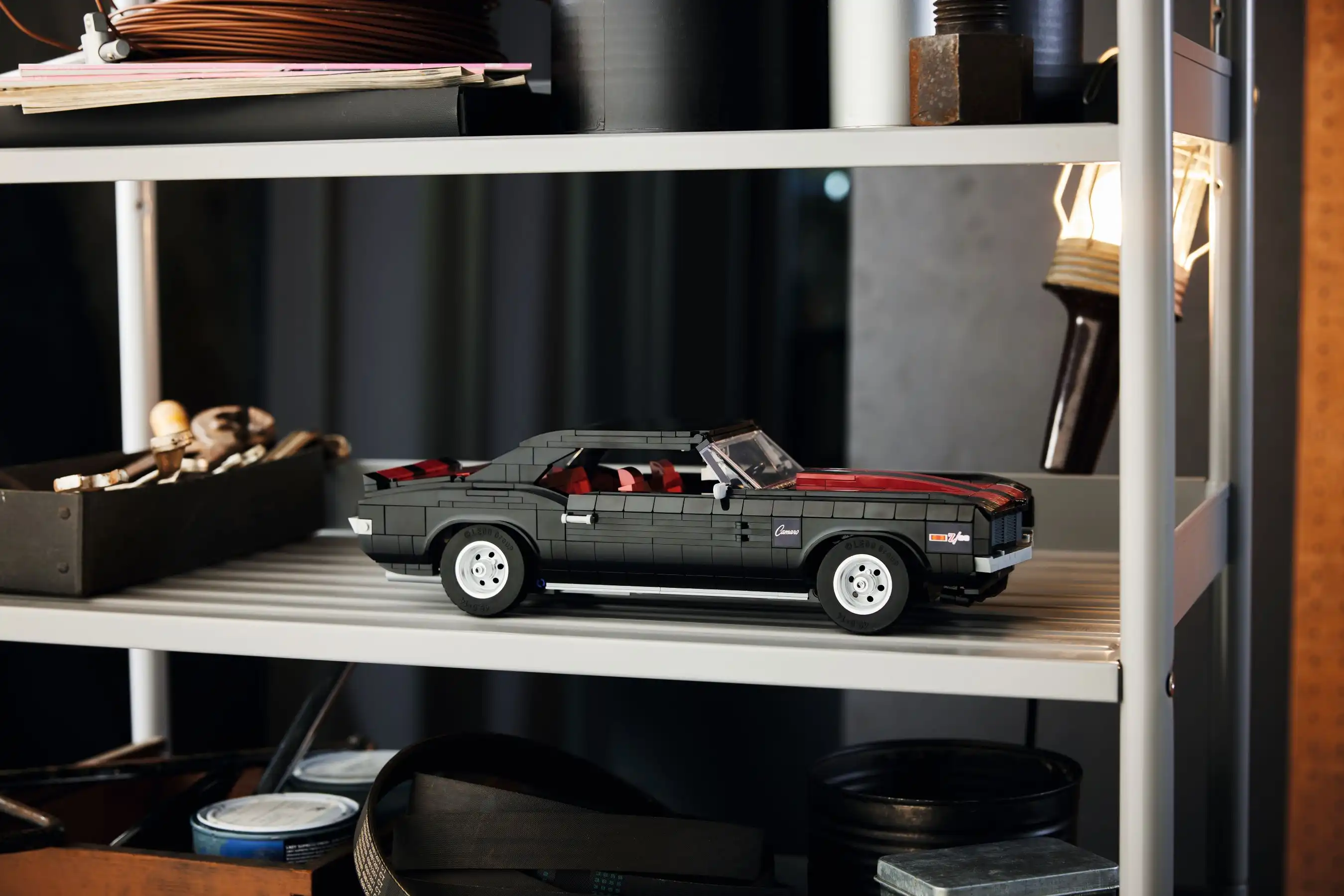 Zdjecie zestawu LEGO 10304 Creator Expert Chevrolet Camaro Z28 4