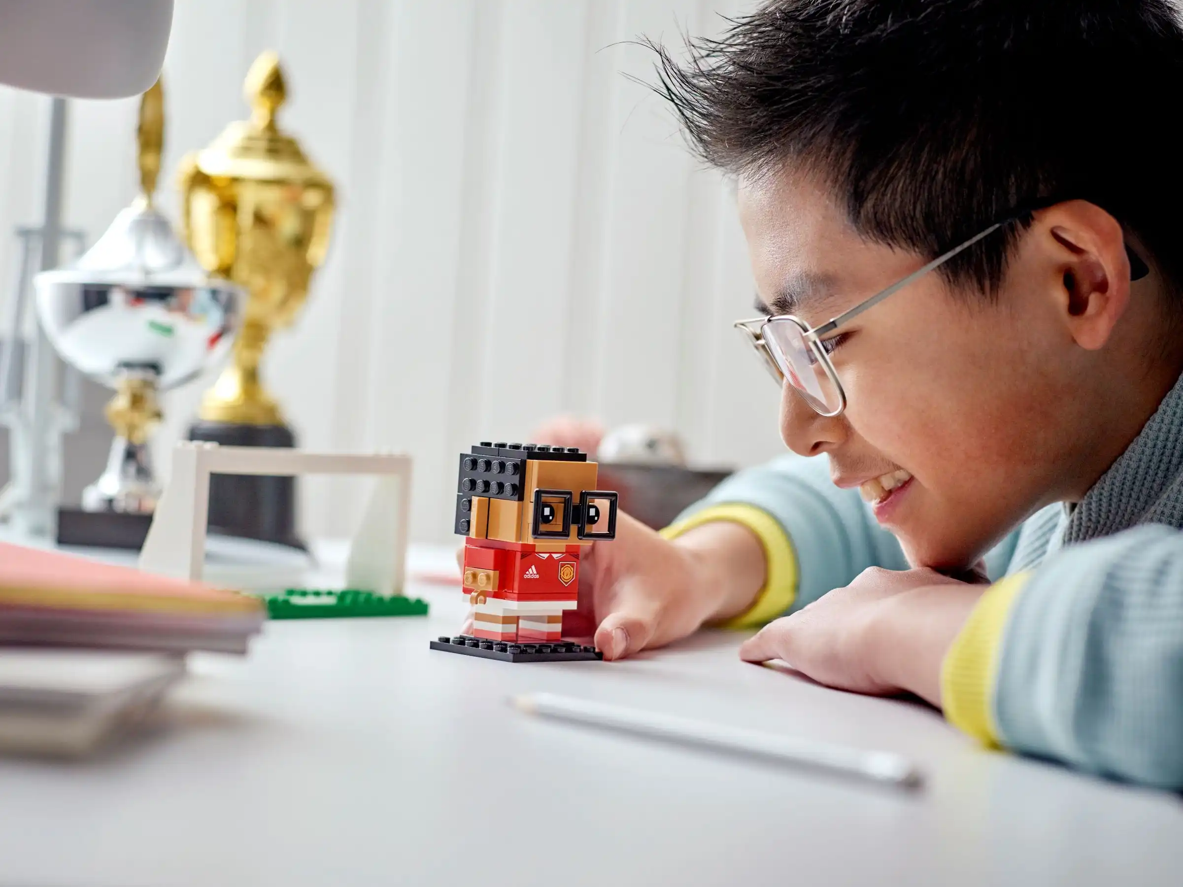 Zdjecie zestawu LEGO 40541 BrickHeadz Portret z klocków - Manchester United 2