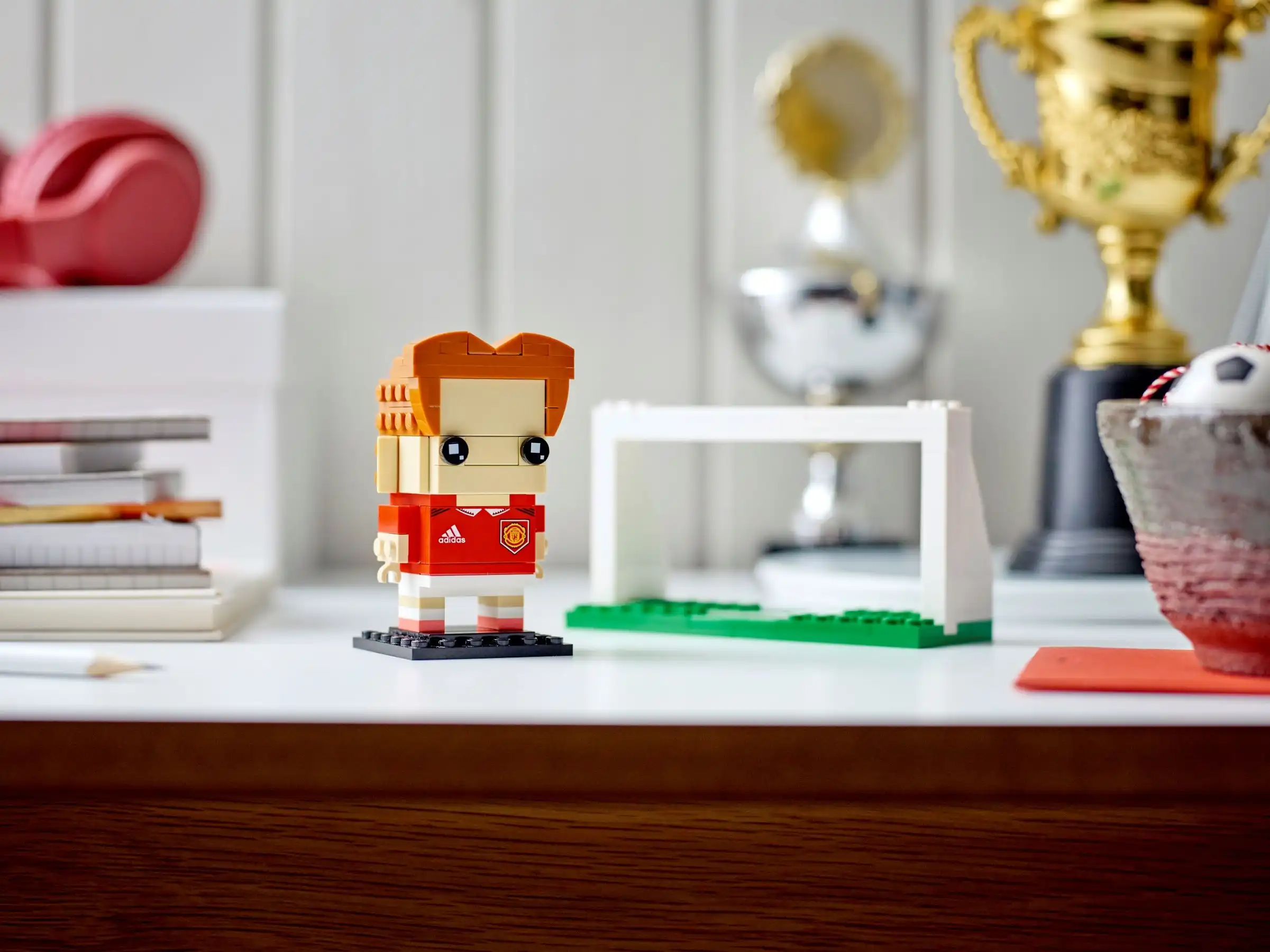 Zdjecie zestawu LEGO 40541 BrickHeadz Portret z klocków - Manchester United 4