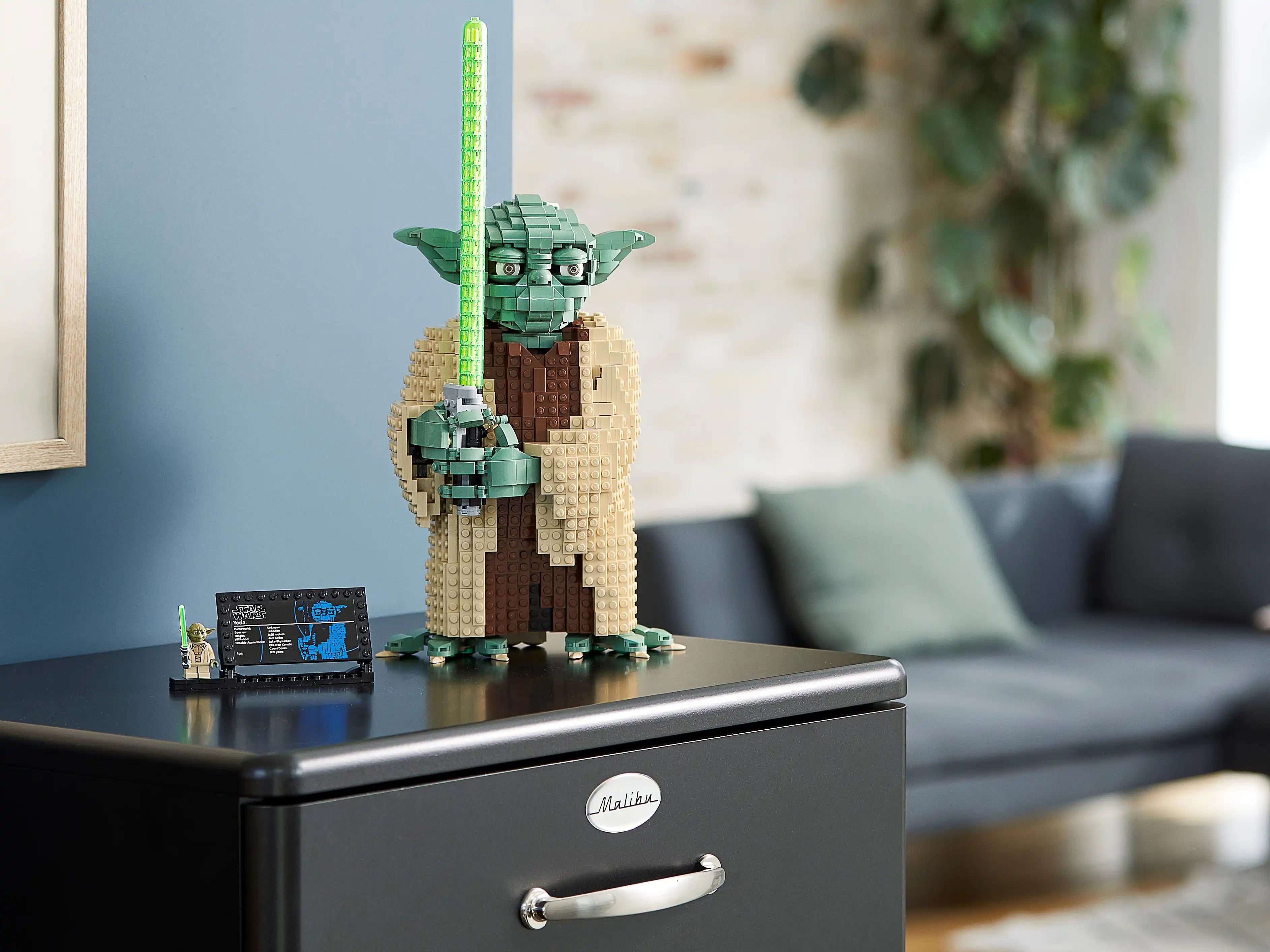Zdjecie zestawu LEGO 75255 Star Wars Yoda™ 2