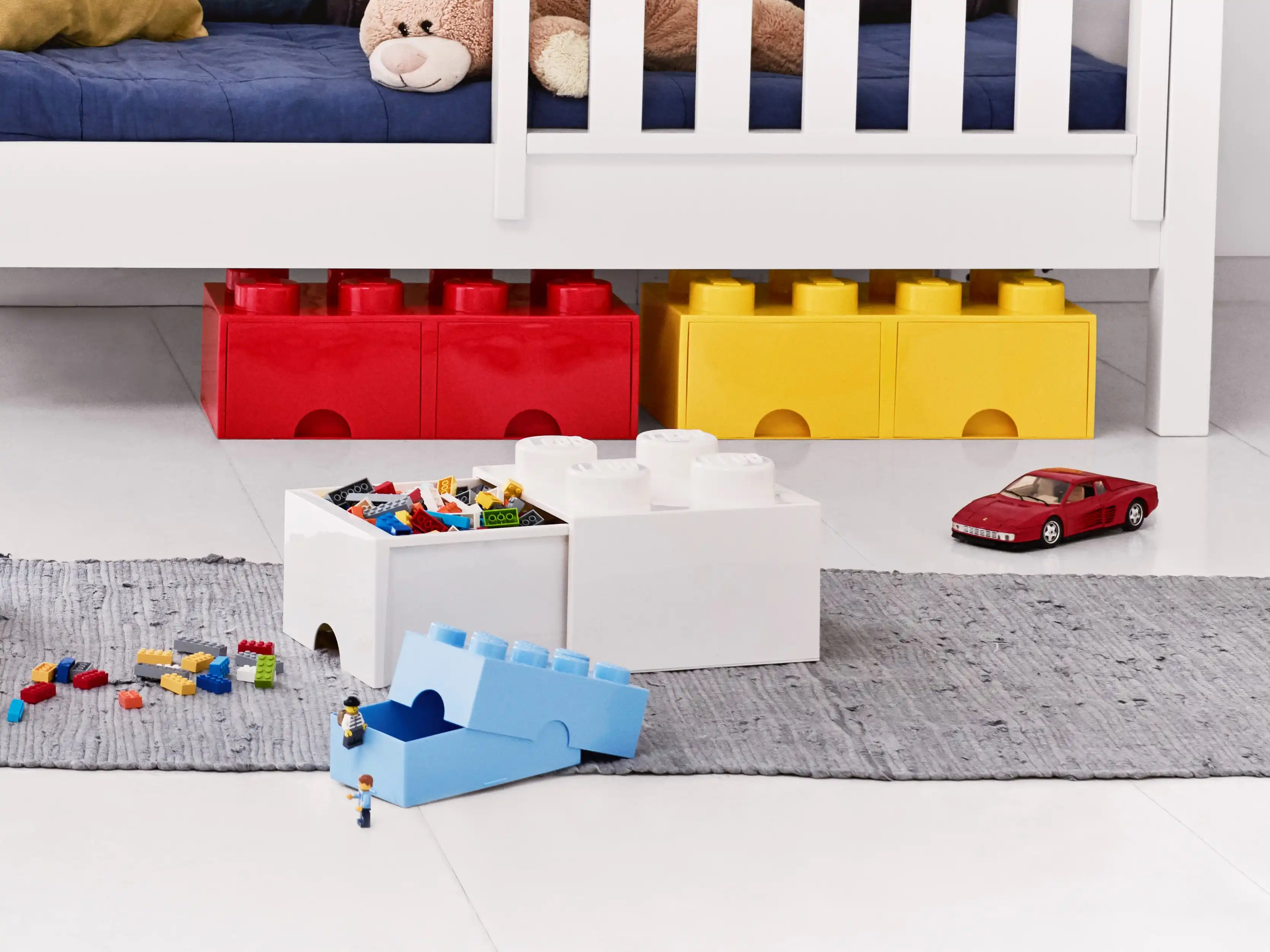 Zdjecie zestawu LEGO 5006131  Pudełko z szufladami w kształcie czerwonego klocka LEGO® z 8 wypustkami 4