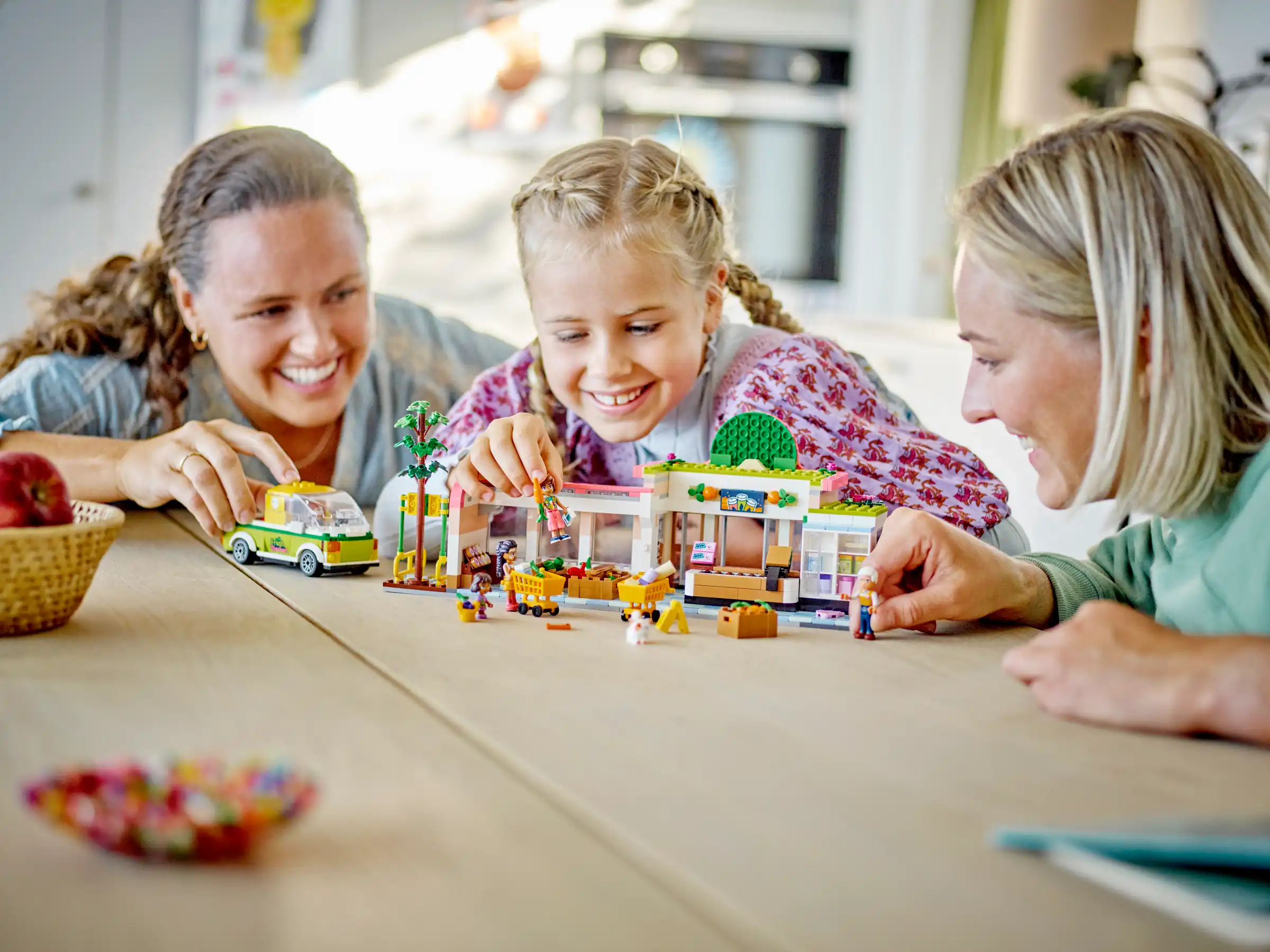 Zdjecie zestawu LEGO 41729 Friends Sklep spożywczy z żywnością ekologiczną 2