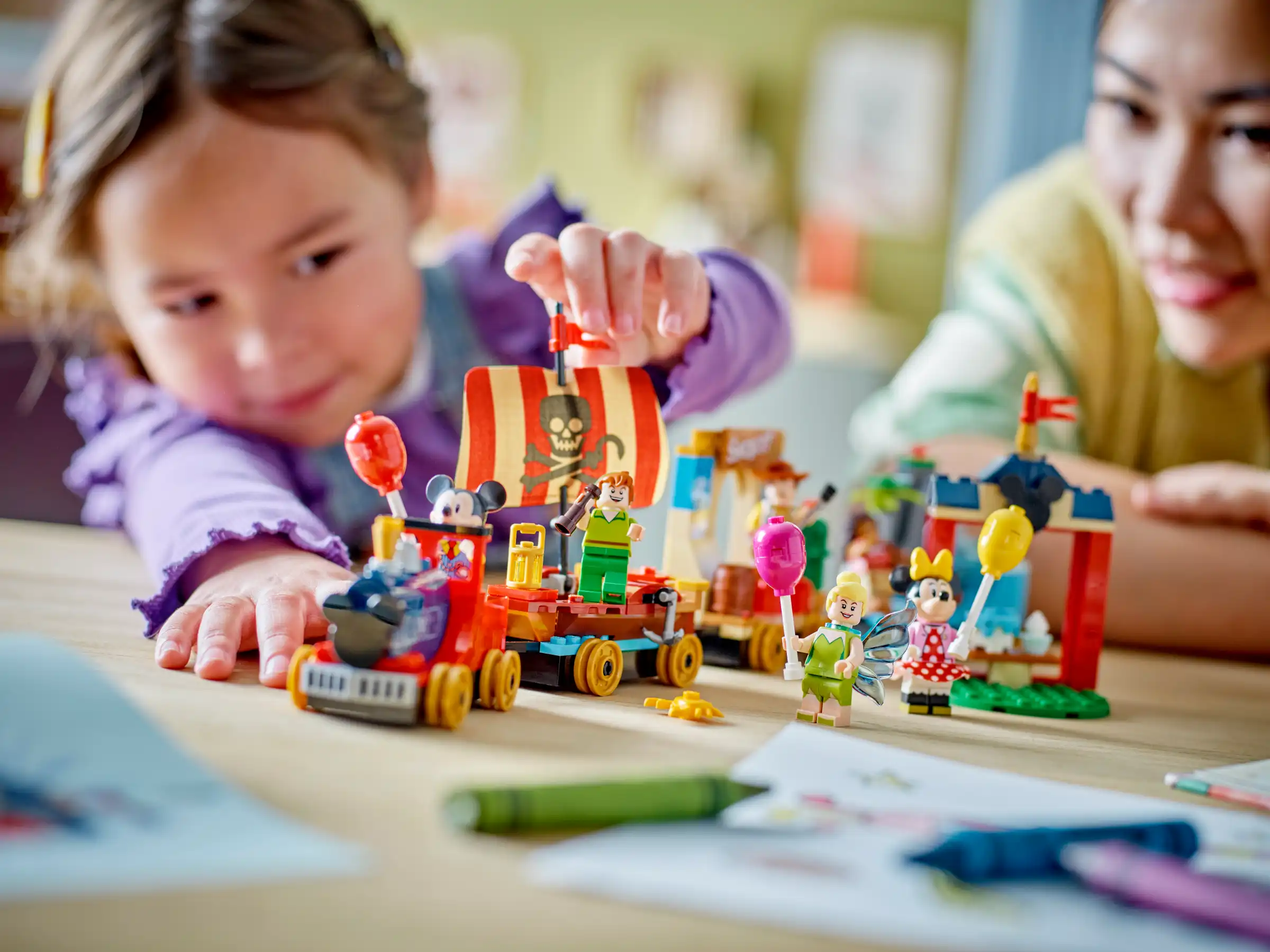 Zdjecie zestawu LEGO 43212 Disney Disney - pociąg pełen zabawy 1