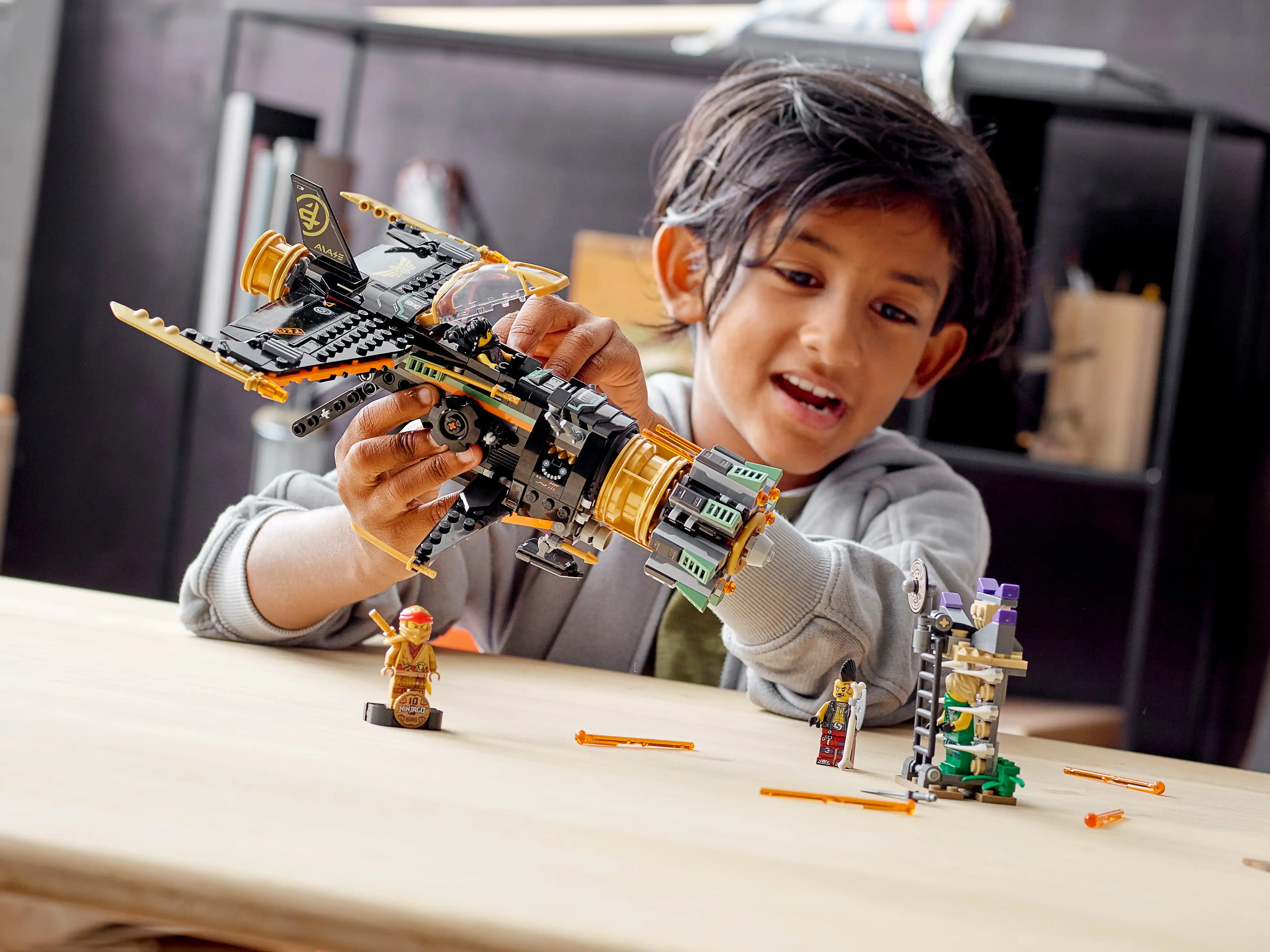 Zdjecie zestawu LEGO 71736 Ninjago Kruszarka skał 2