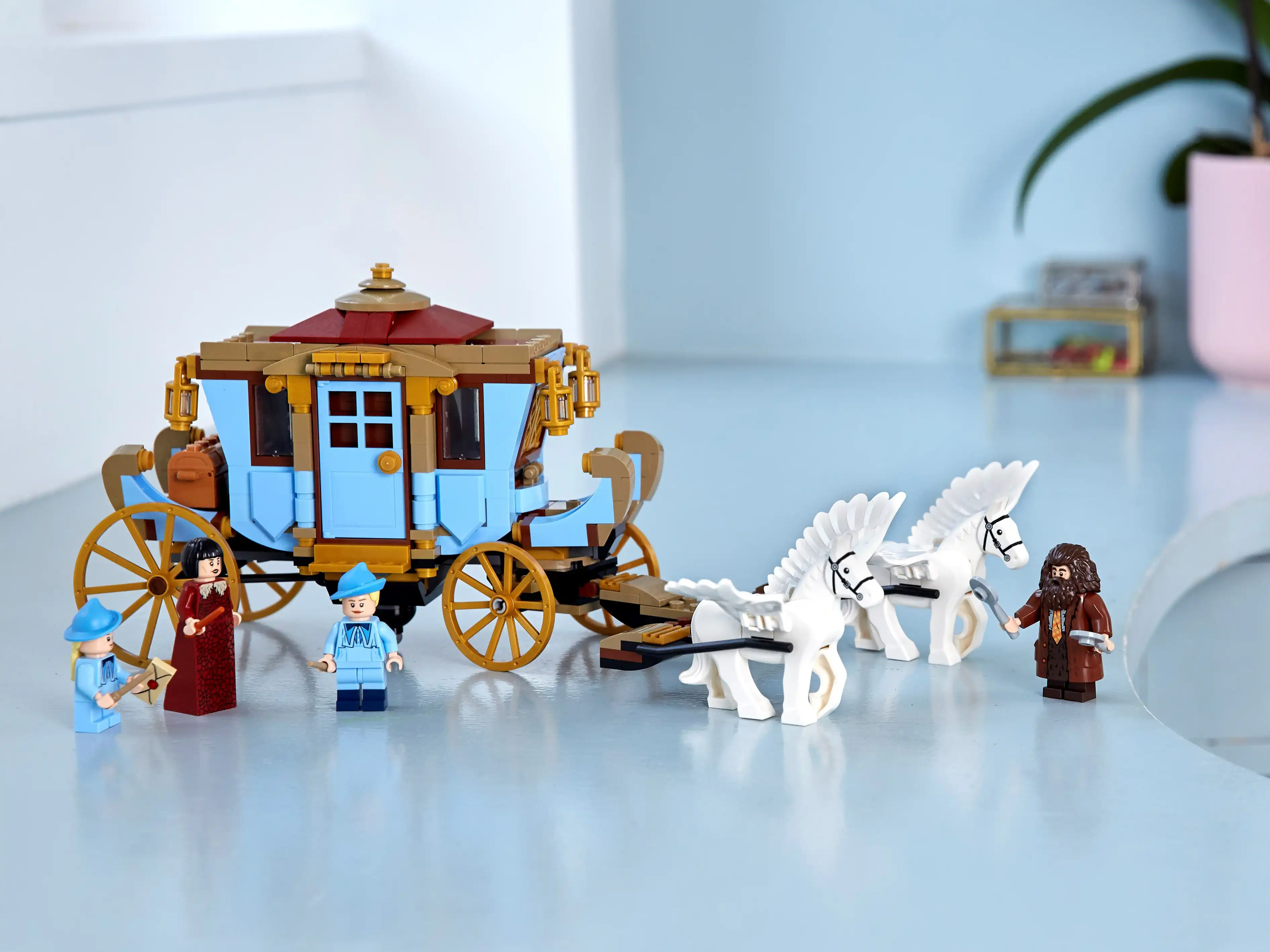 Zdjecie zestawu LEGO 75958 Harry Potter Powóz z Beauxbatons: przyjazd do Hogwartu™ 2