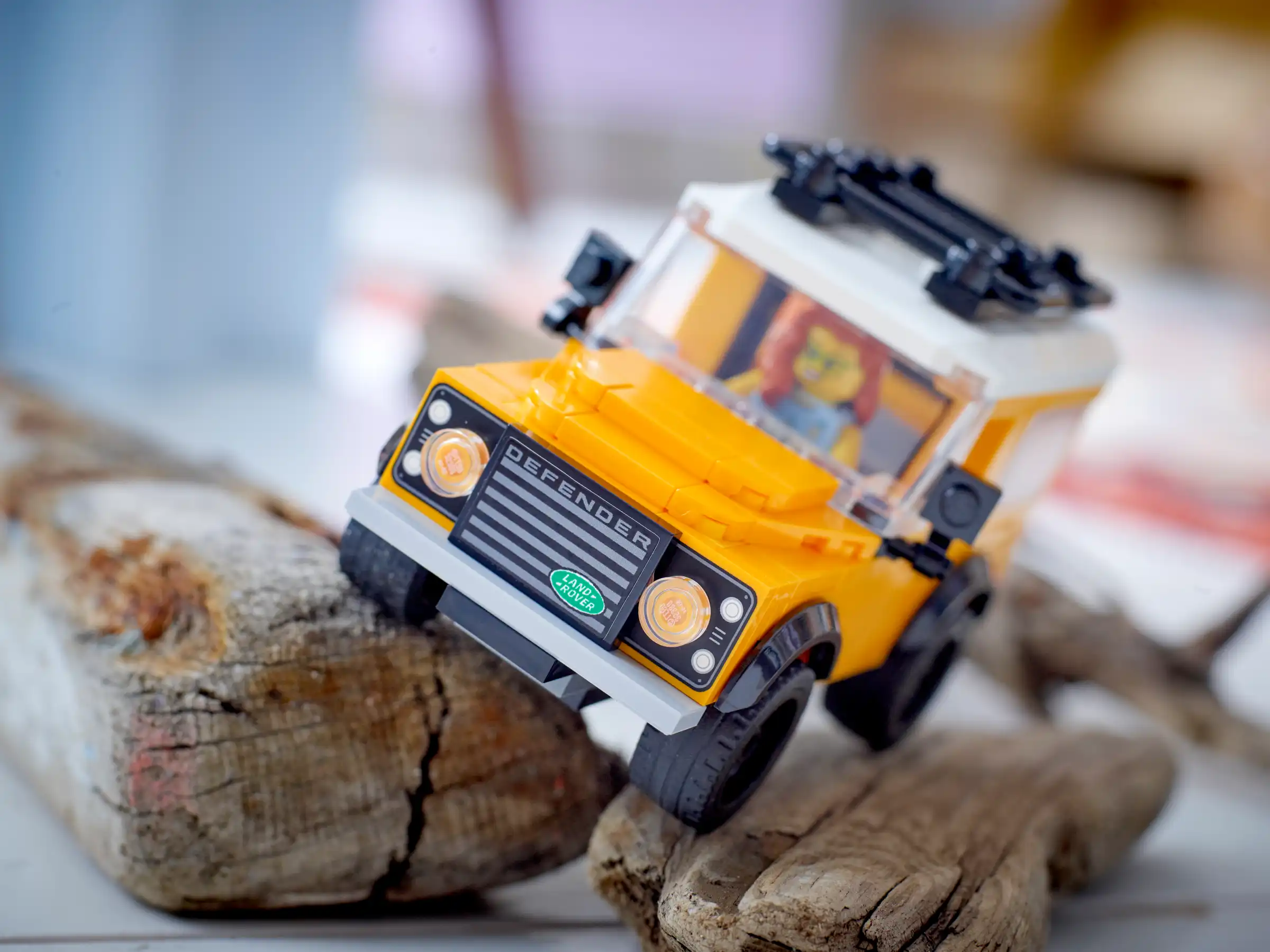 Zdjecie zestawu LEGO 40650 Creator Land Rover Classic Defender 4