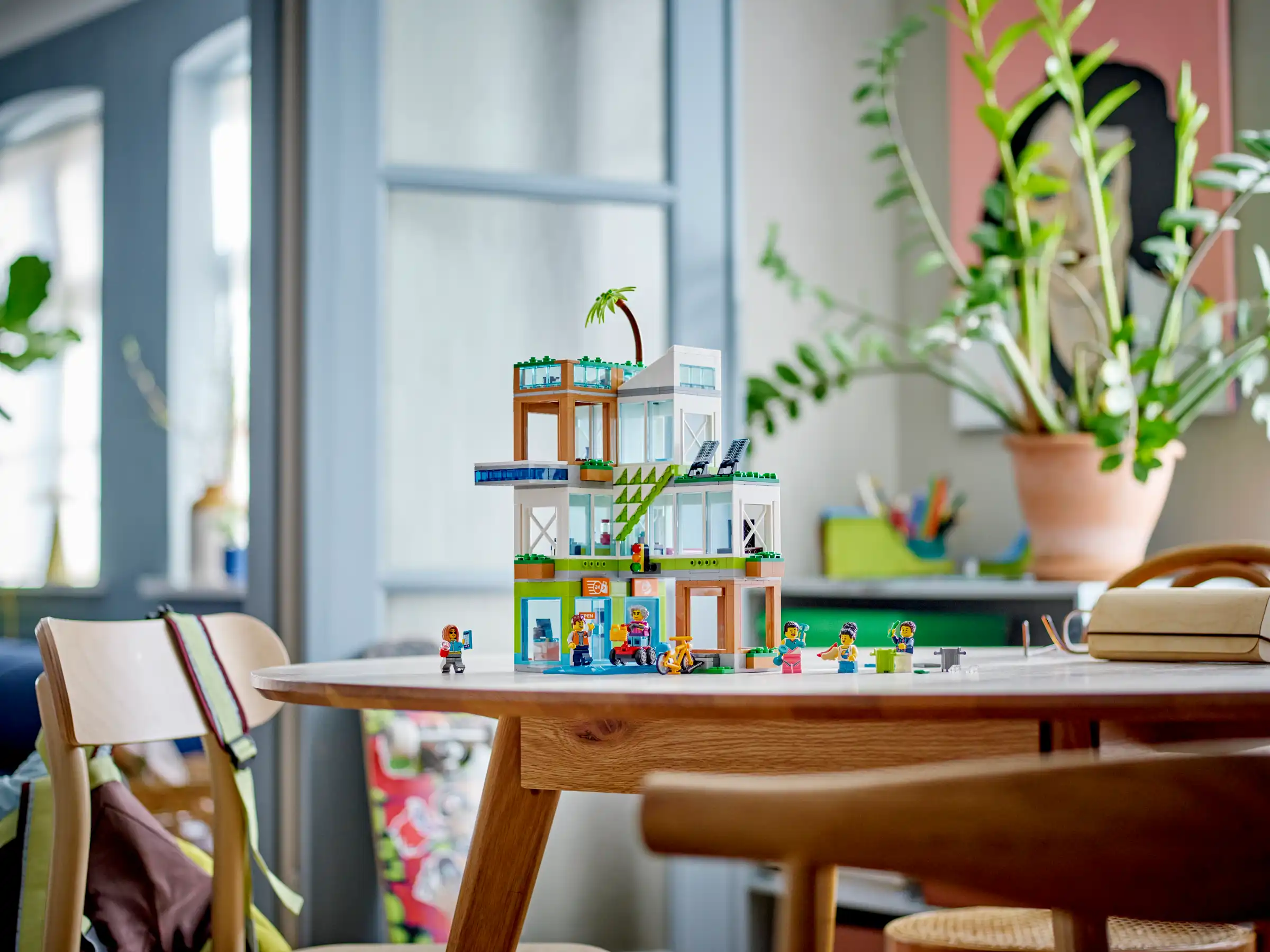 Zdjecie zestawu LEGO 60365 City Apartamentowiec 2