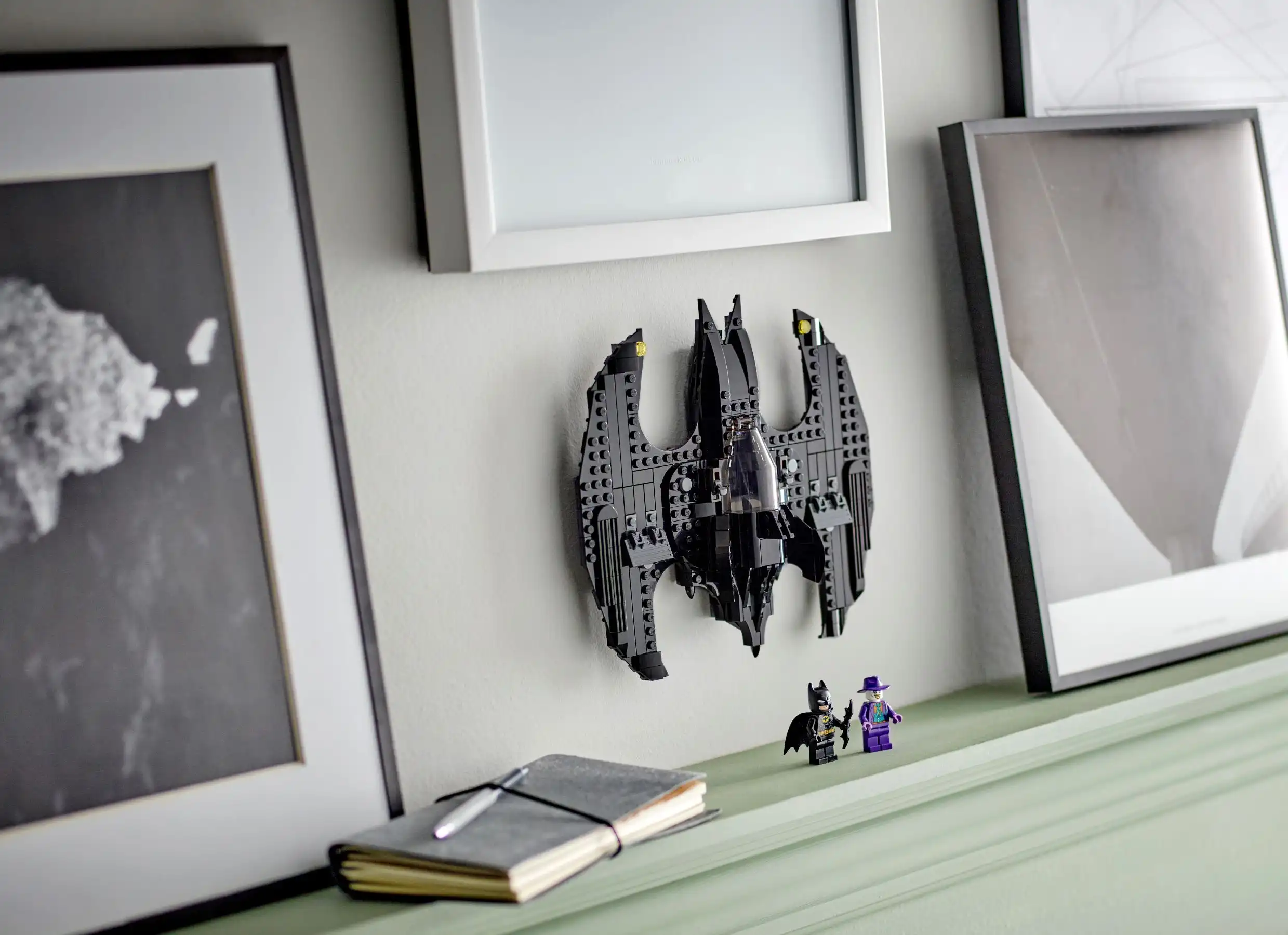 Zdjecie zestawu LEGO 76265 Batman Batwing: Batman™ kontra Joker™ 1