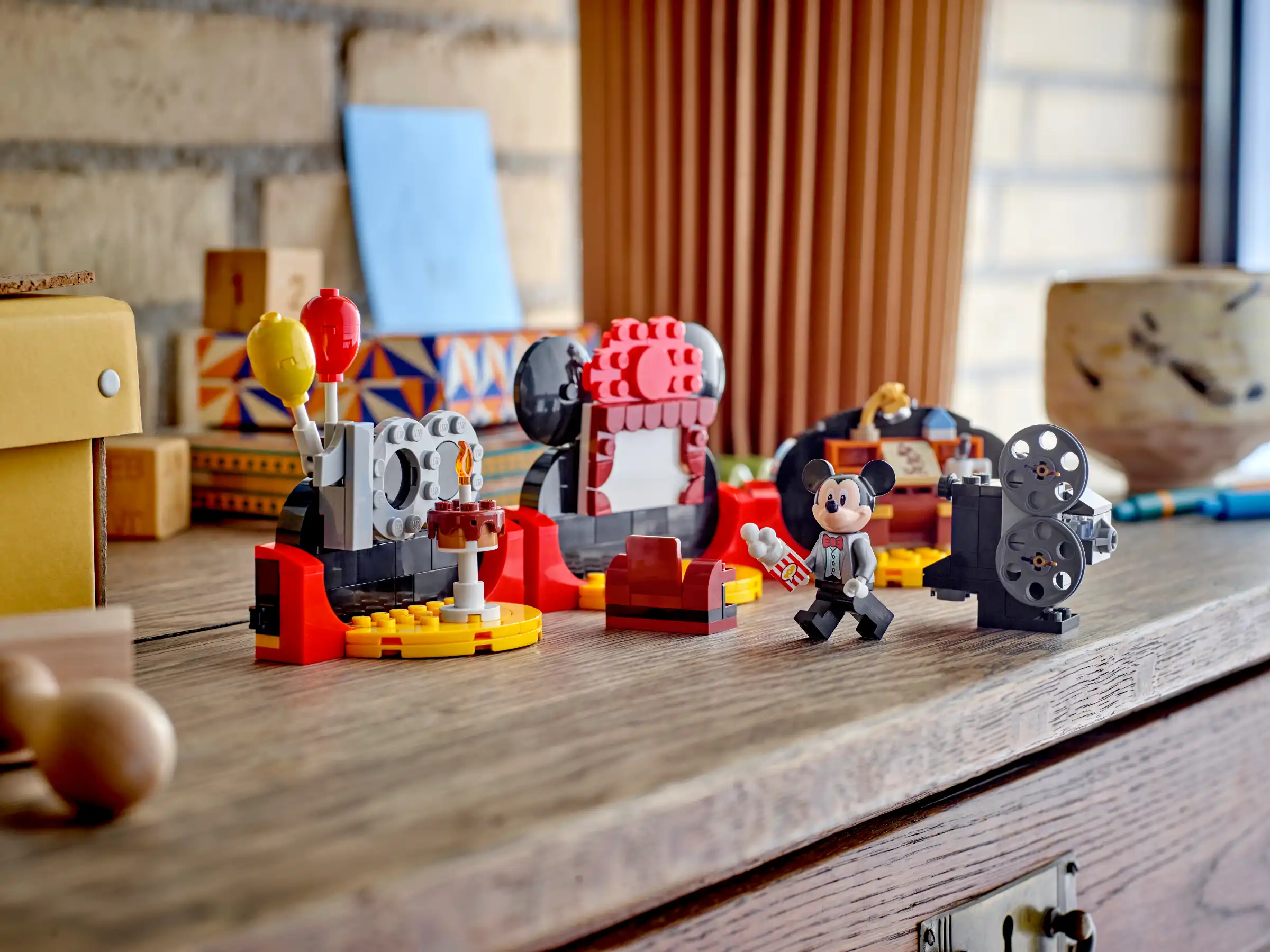 Zdjecie zestawu LEGO 40600 Disney Świętowanie stulecia Disneya 4