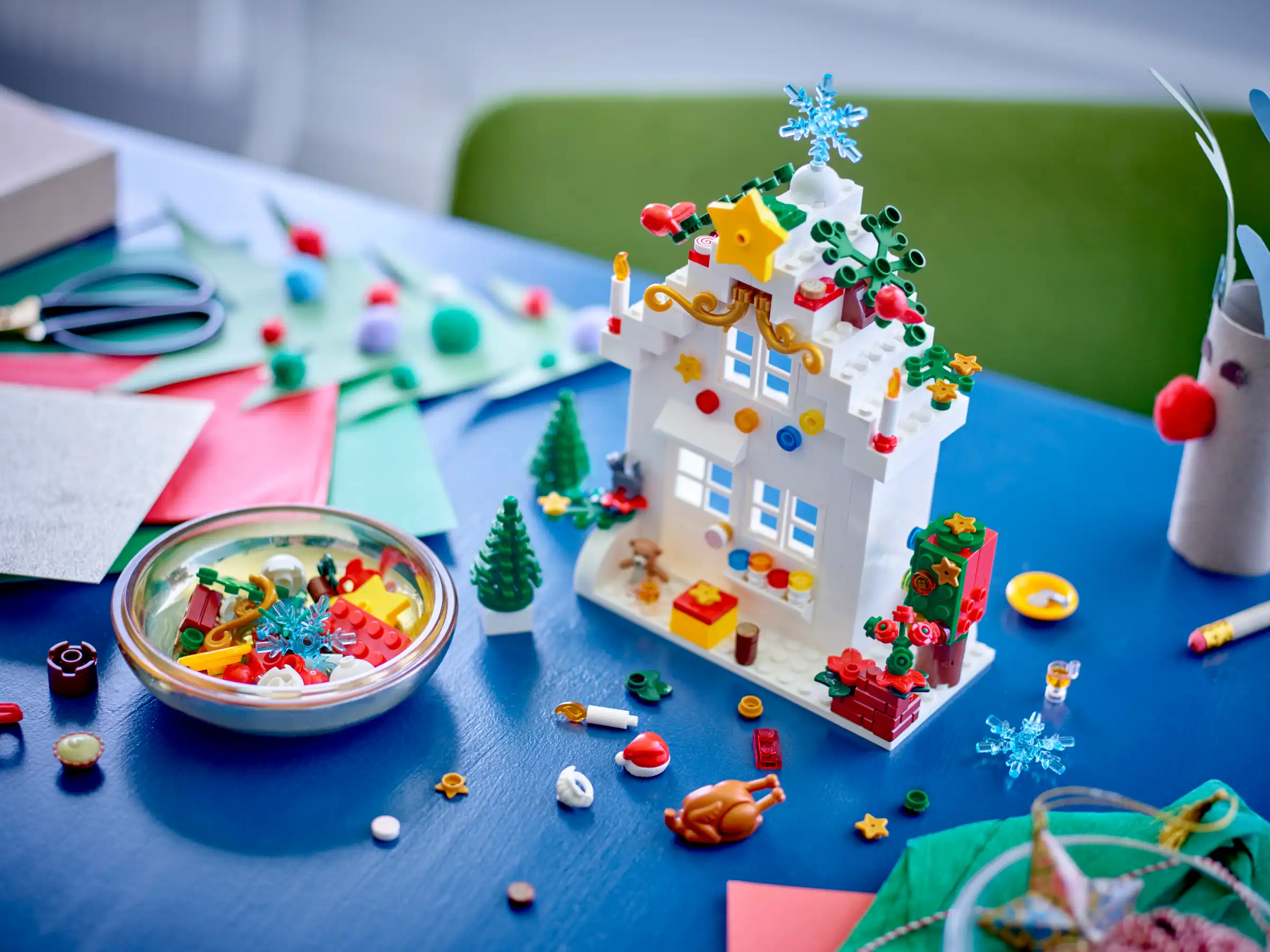 Zdjecie zestawu LEGO 40609 Promocyjne Świąteczna frajda - zestaw dodatkowy VIP 2