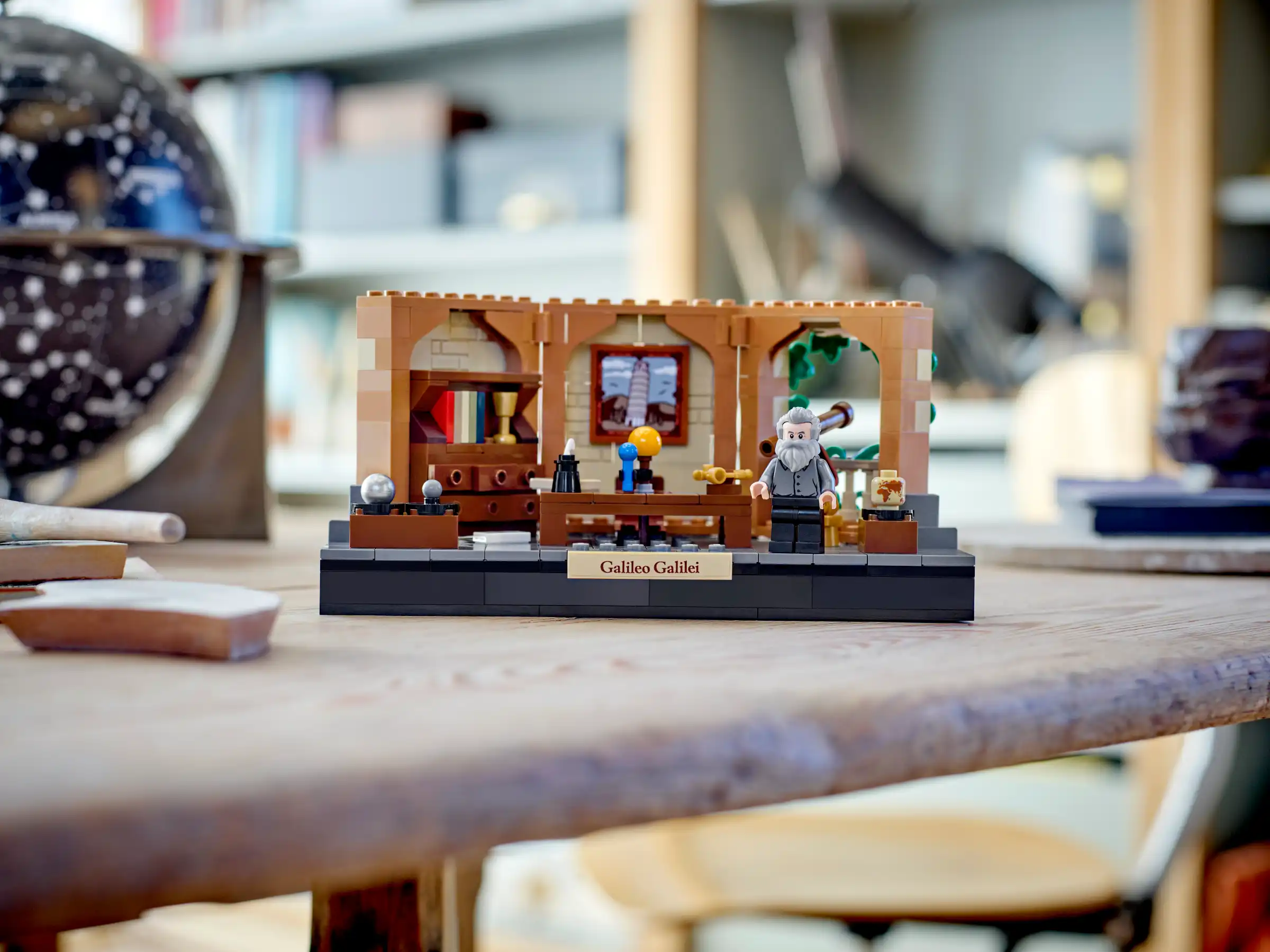 Zdjecie zestawu LEGO 40595 Ideas Hołd dla Galileusza 3