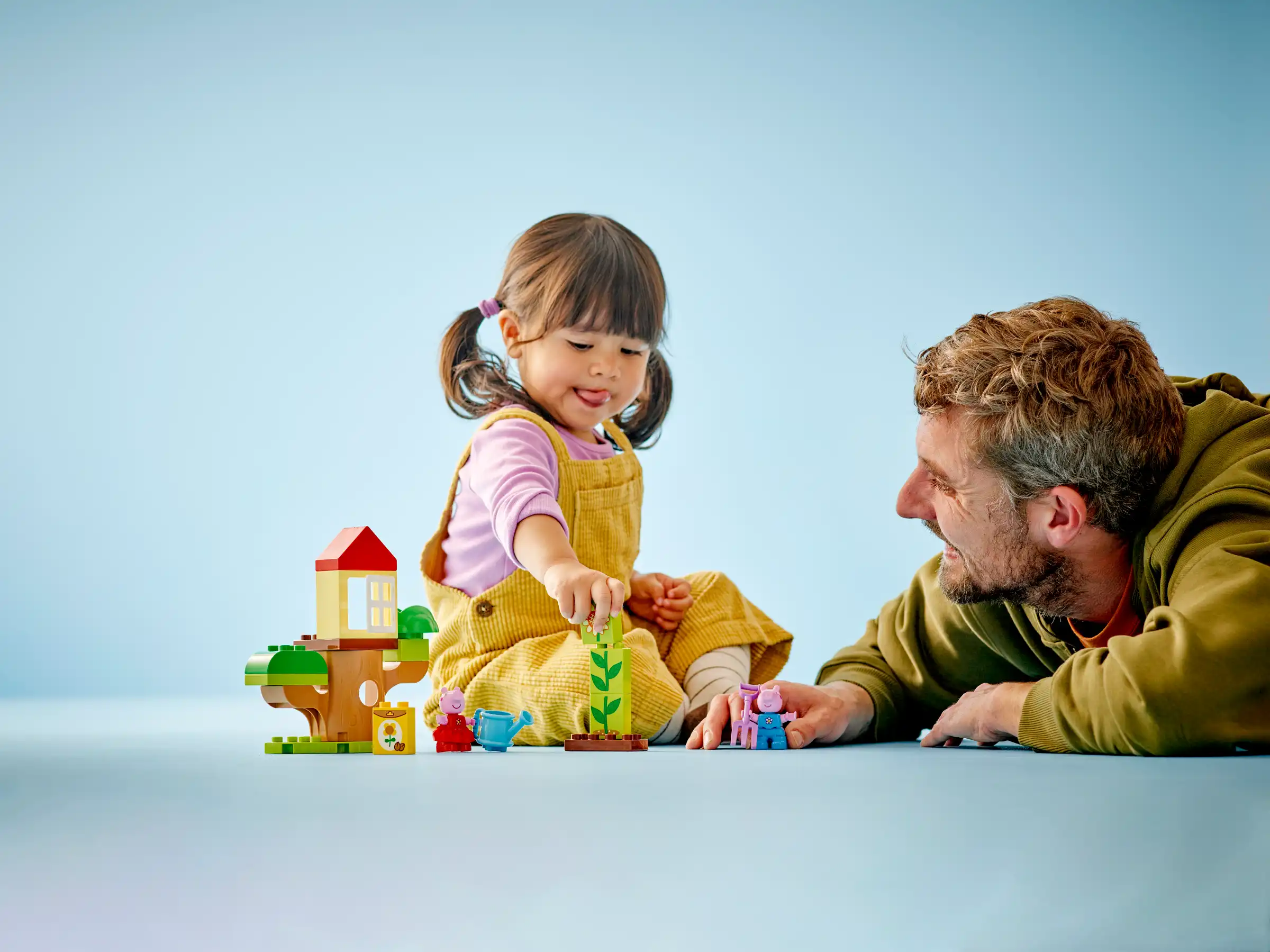 Zdjecie zestawu LEGO 10431 Duplo Ogród i domek na drzewie Peppy 4