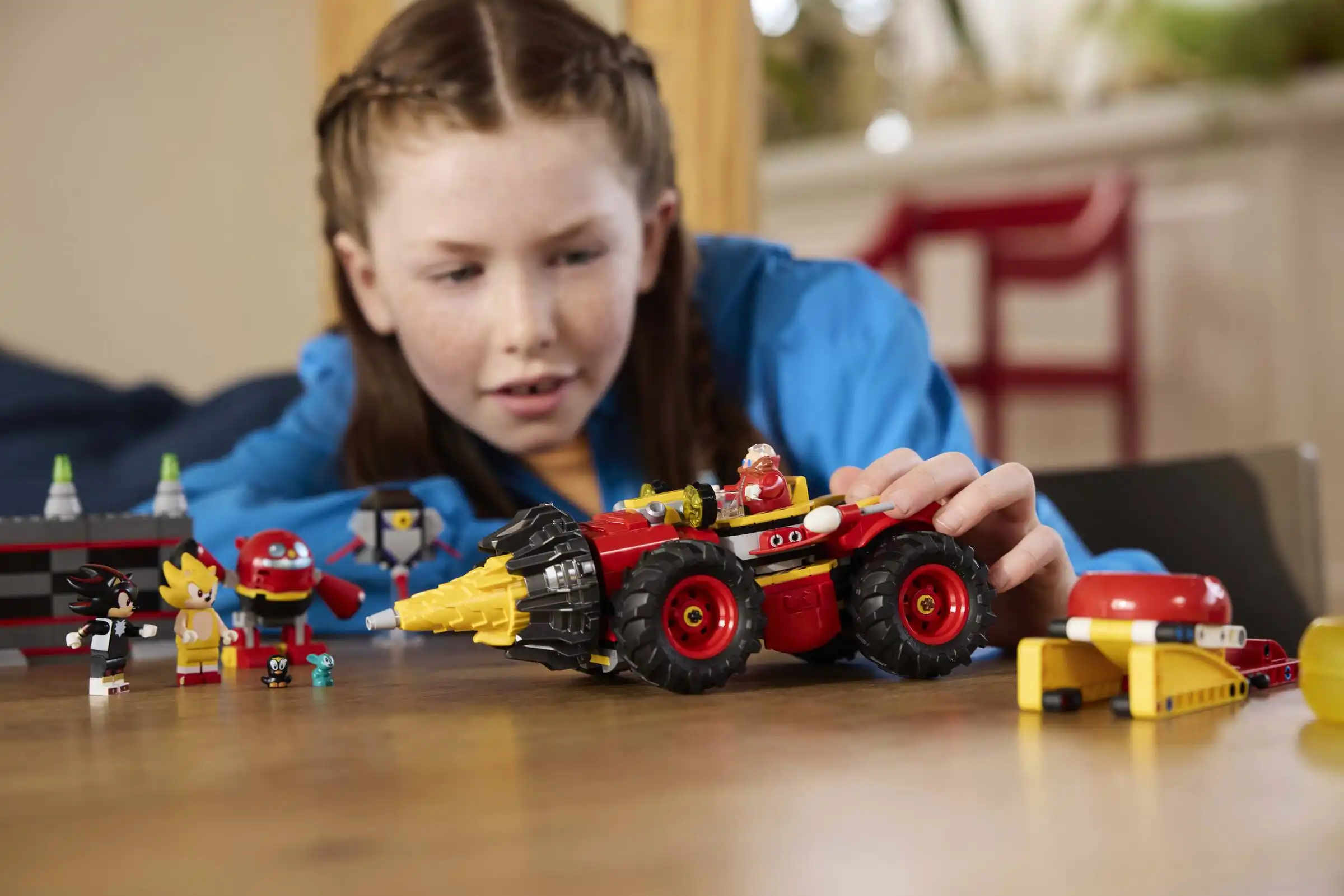 Zdjecie zestawu LEGO 76999 Sonic the Hedgehog Super Sonic kontra Egg Drillster 1