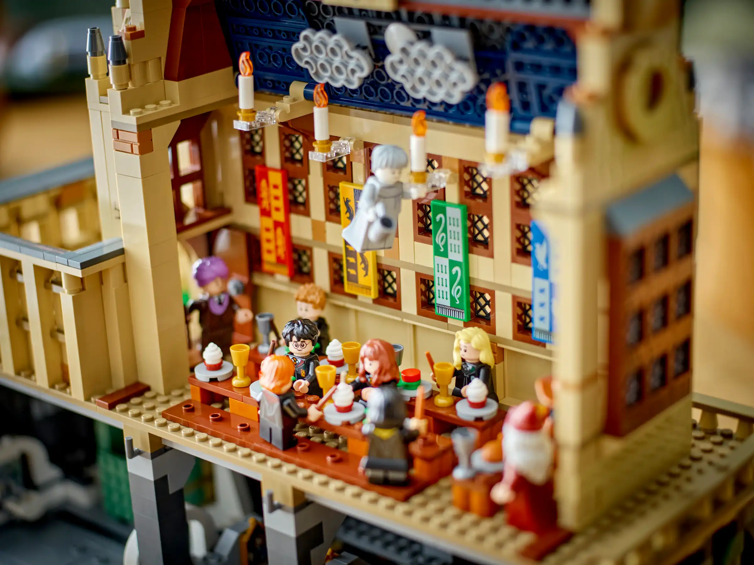 Zdjecie zestawu LEGO 76435 Harry Potter Zamek Hogwart™: Wielka Sala 2