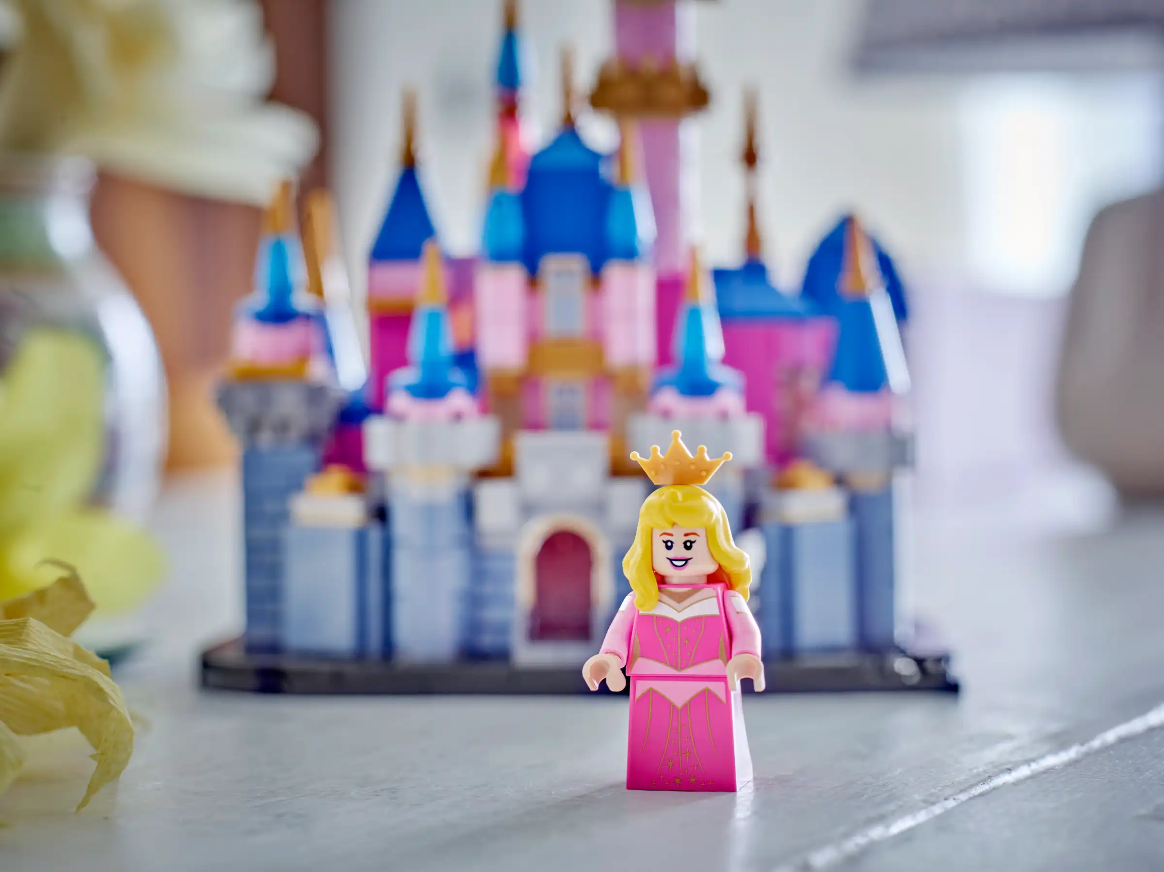 Zdjecie zestawu LEGO 40720 Disney Mały zamek Śpiącej Królewny Disneya 4
