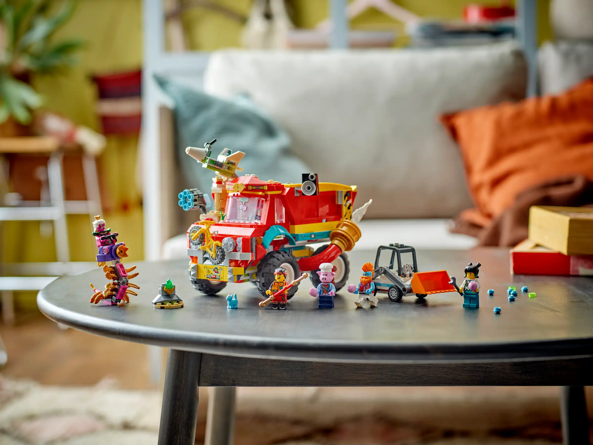Zdjecie zestawu LEGO 80055 Monkie Kid Ciężarówka ekipy Monkie Kida 1