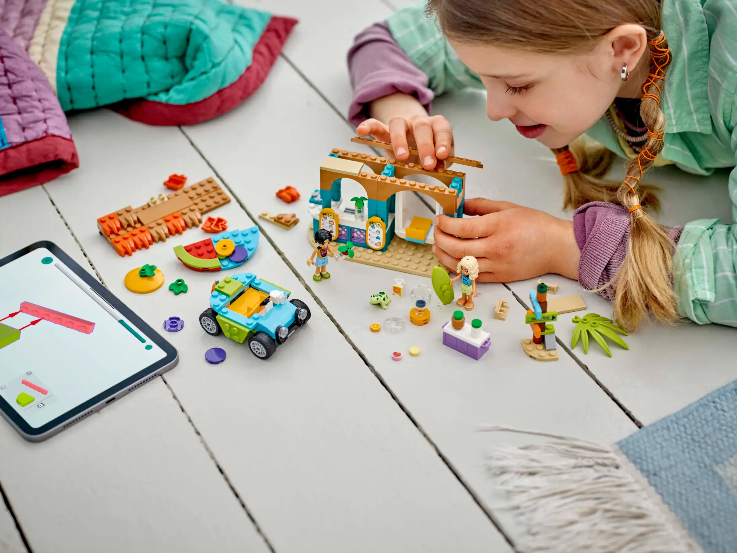 Zdjecie zestawu LEGO 42625 Friends Plażowa budka z koktajlami 1