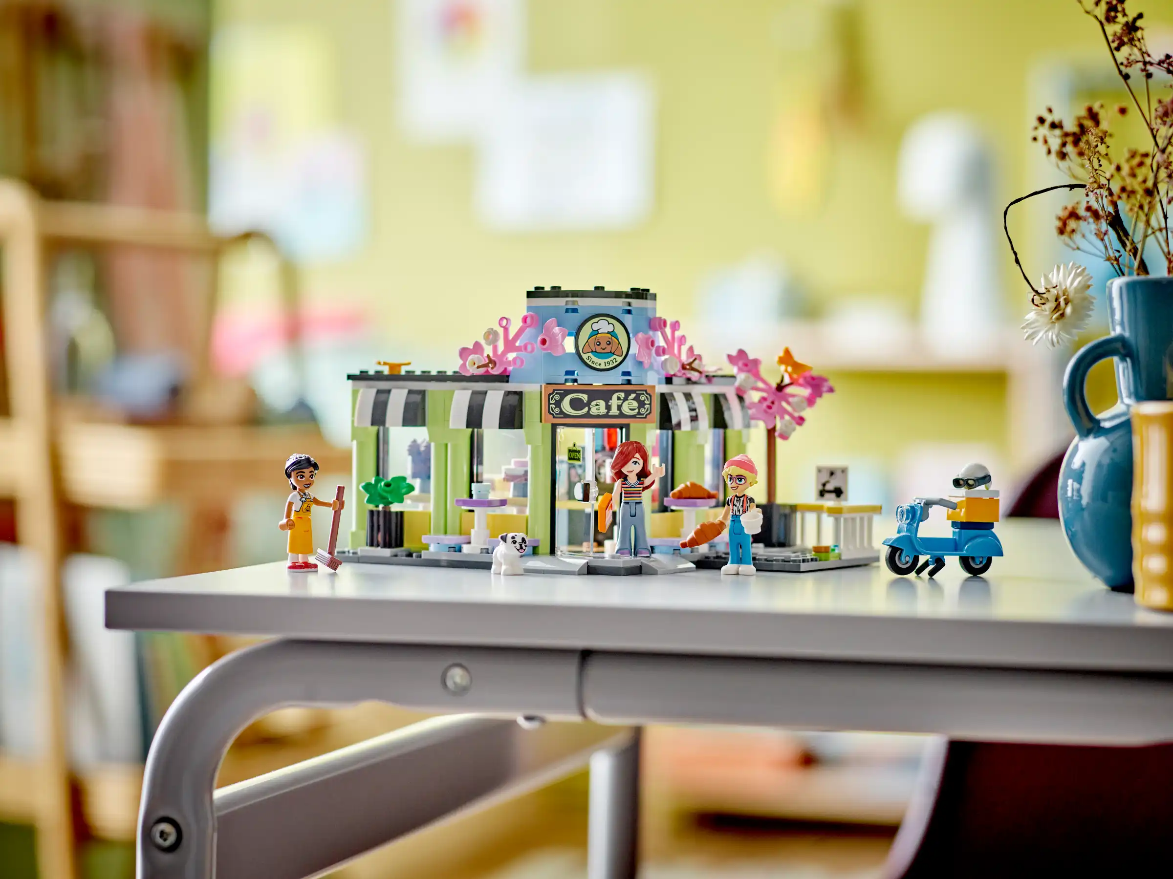 Zdjecie zestawu LEGO 42618 Friends Kawiarnia w Heartlake 2