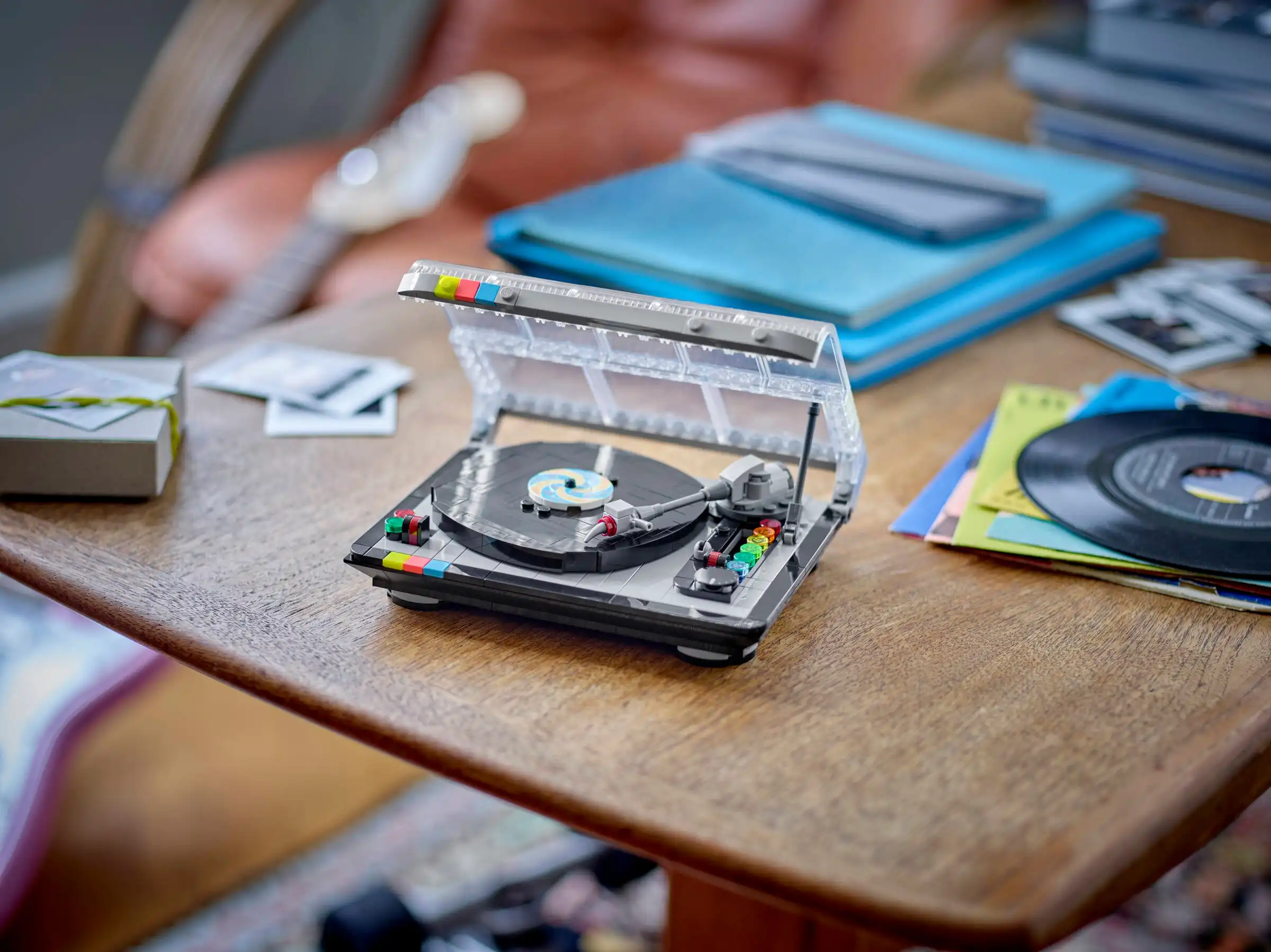 Zdjecie zestawu LEGO 40699 Promocyjne Gramofon retro 3