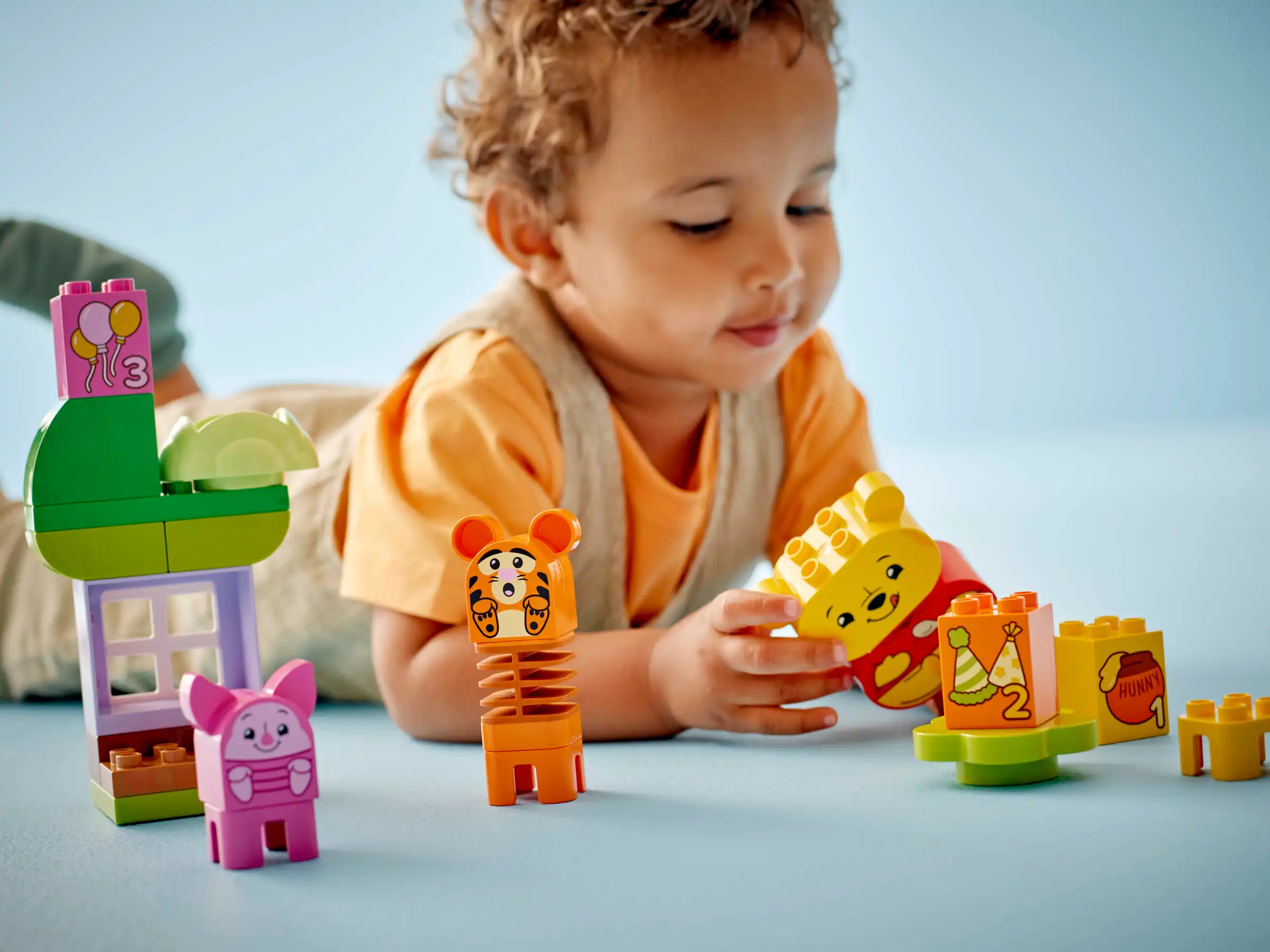 Zdjecie zestawu LEGO 10457 Disney Przyjęcie urodzinowe Kubusia Puchatka 4