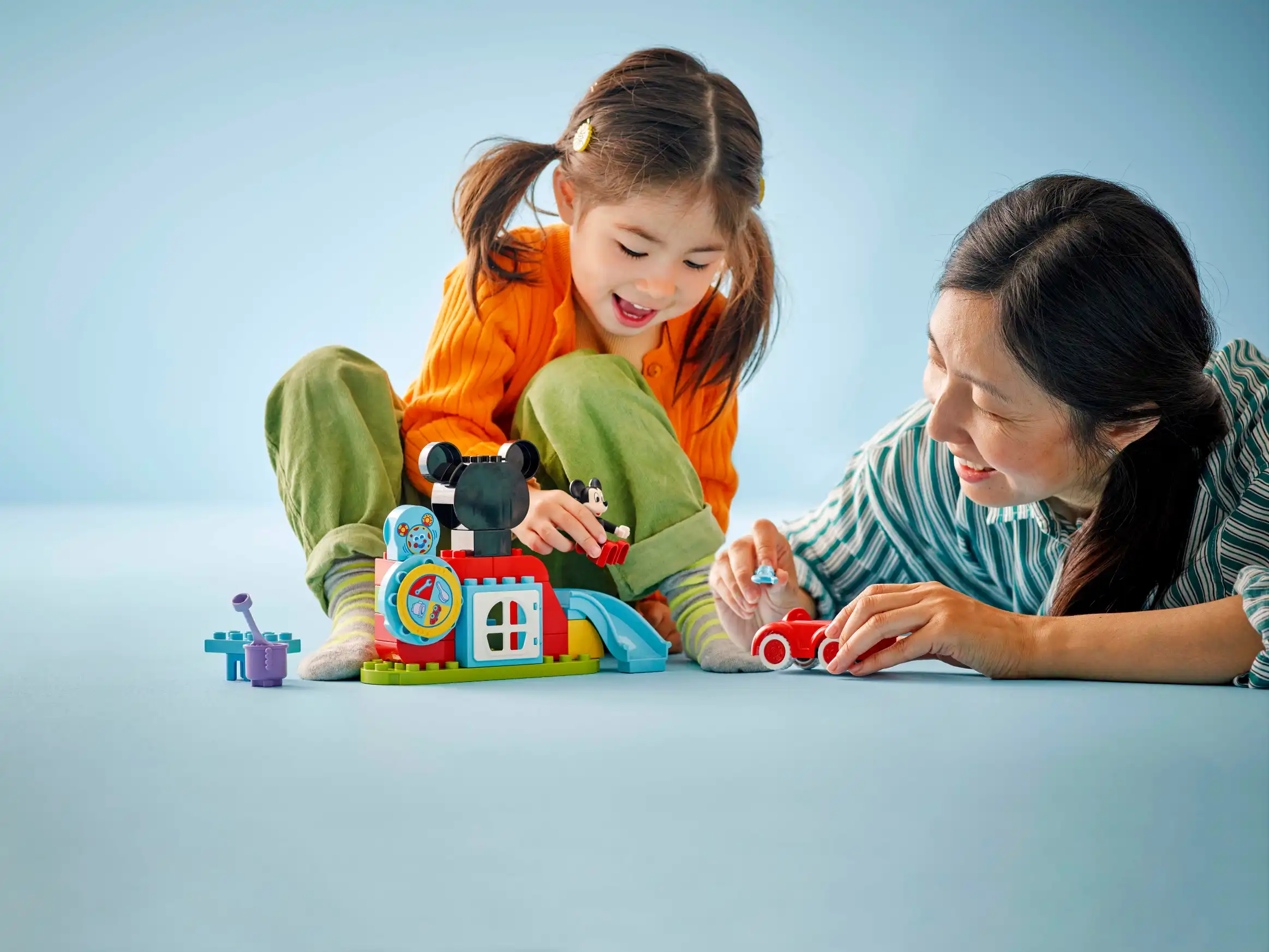 Zdjecie zestawu LEGO 10454 Disney Klub przyjaciół Myszki Miki i samochód 3