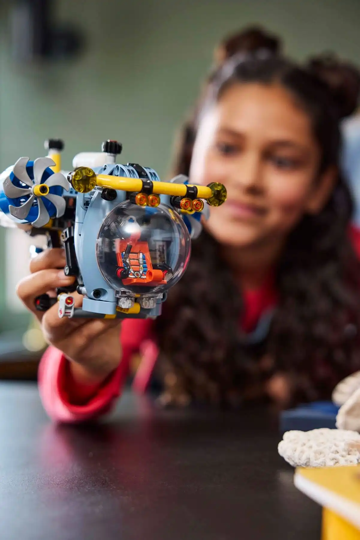 Zdjecie zestawu LEGO 42201 Technic Badawcza łódź podwodna 1