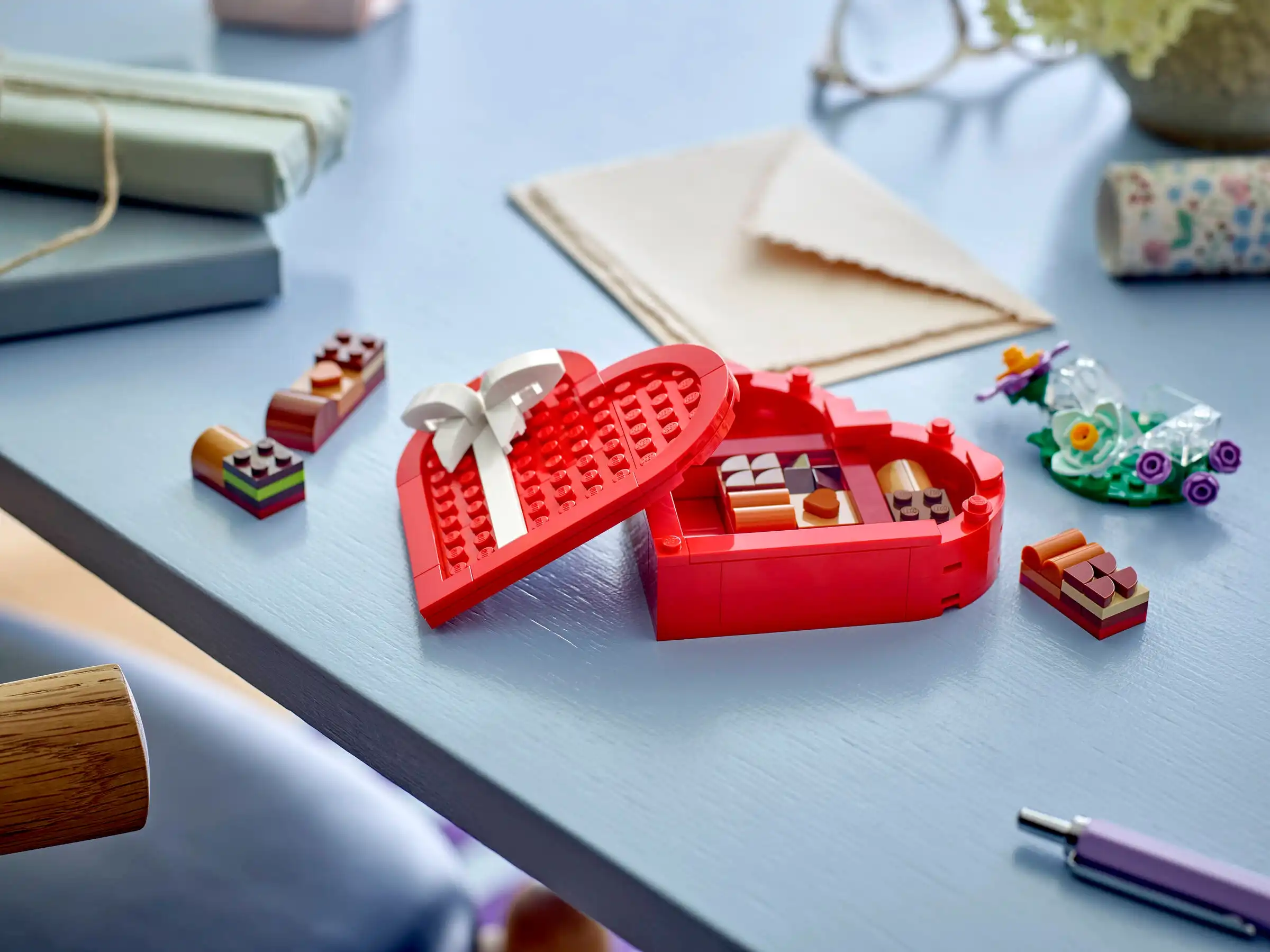 Zdjecie zestawu LEGO 40759 Creator Seria okolicznościowa: Walentynkowe pudełko 3