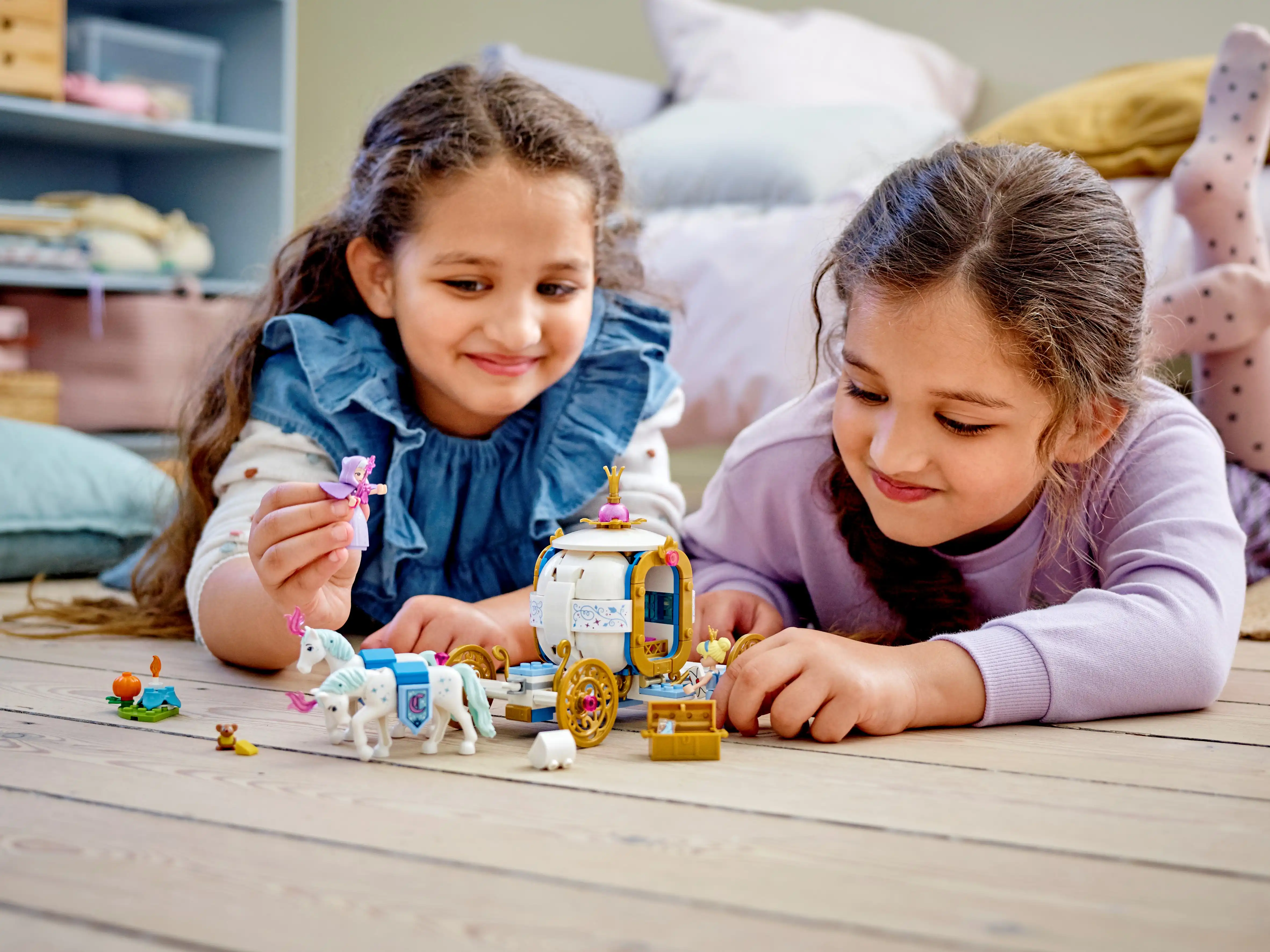 Zdjecie zestawu LEGO 43192 Disney Królewski powóz Kopciuszka 1
