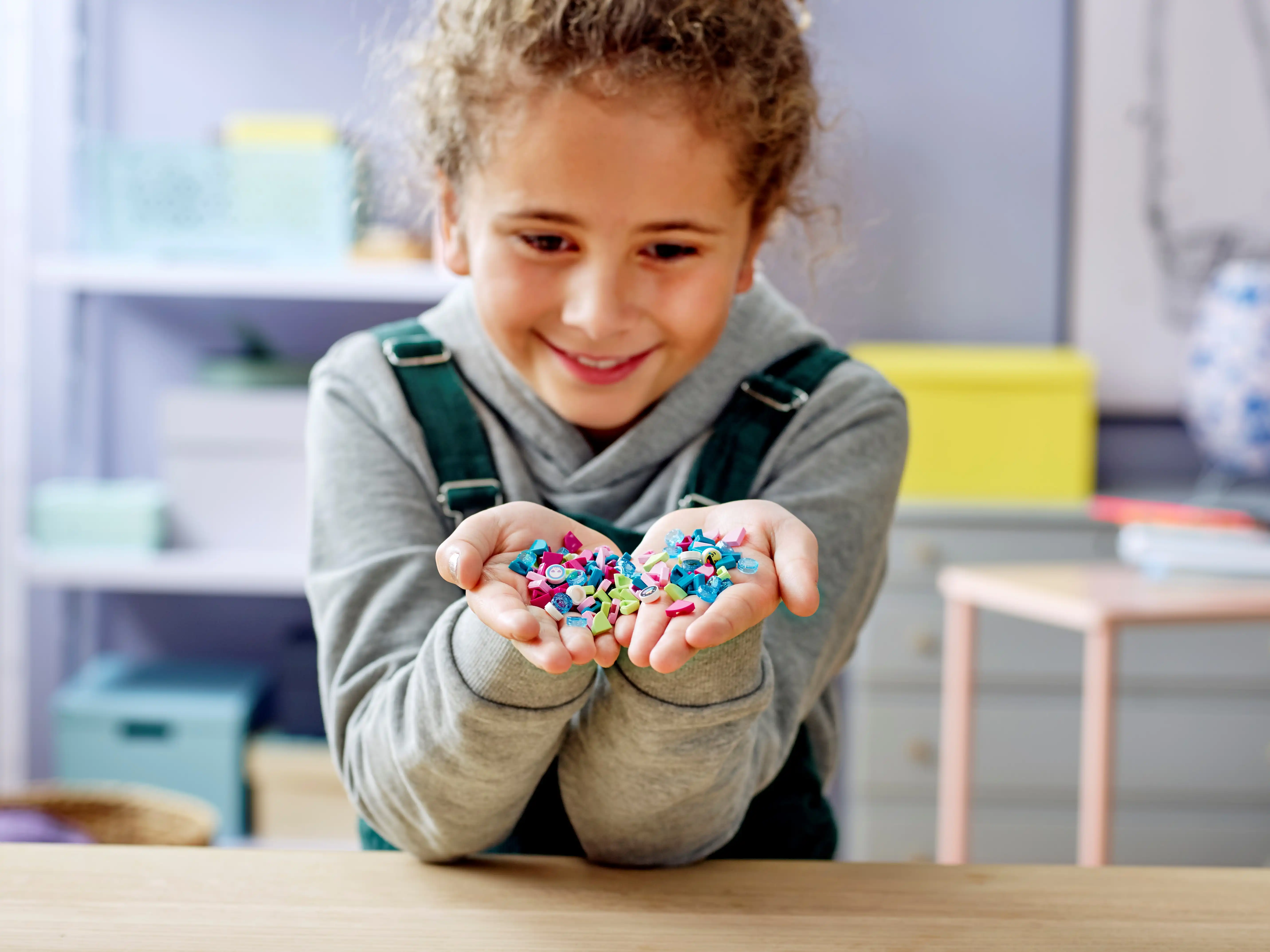 Zdjecie zestawu LEGO 41908 DOTS Dodatki DOTS - seria 1 4